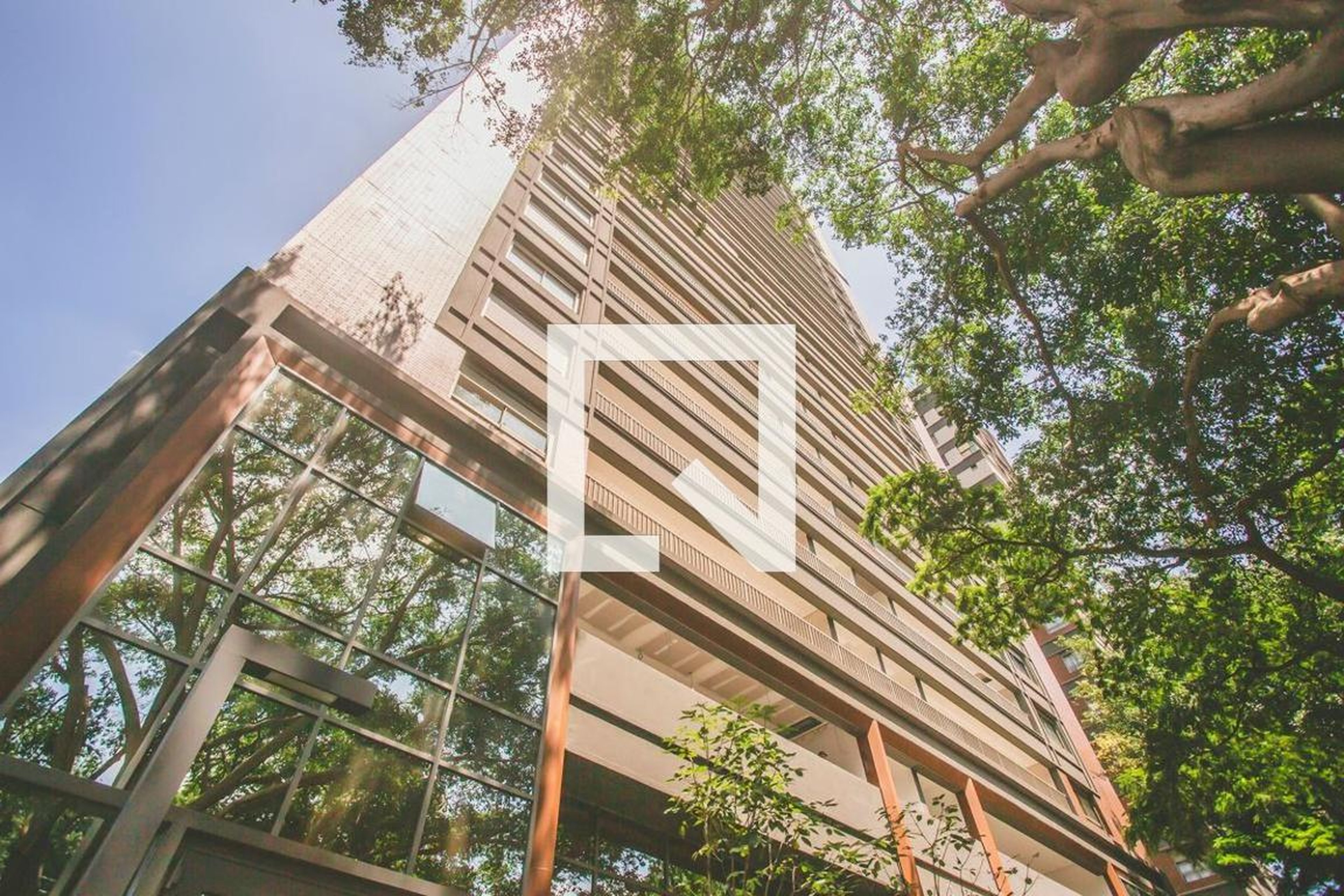 Fachada do Prédio Condomínio Iconyc House of Charlie