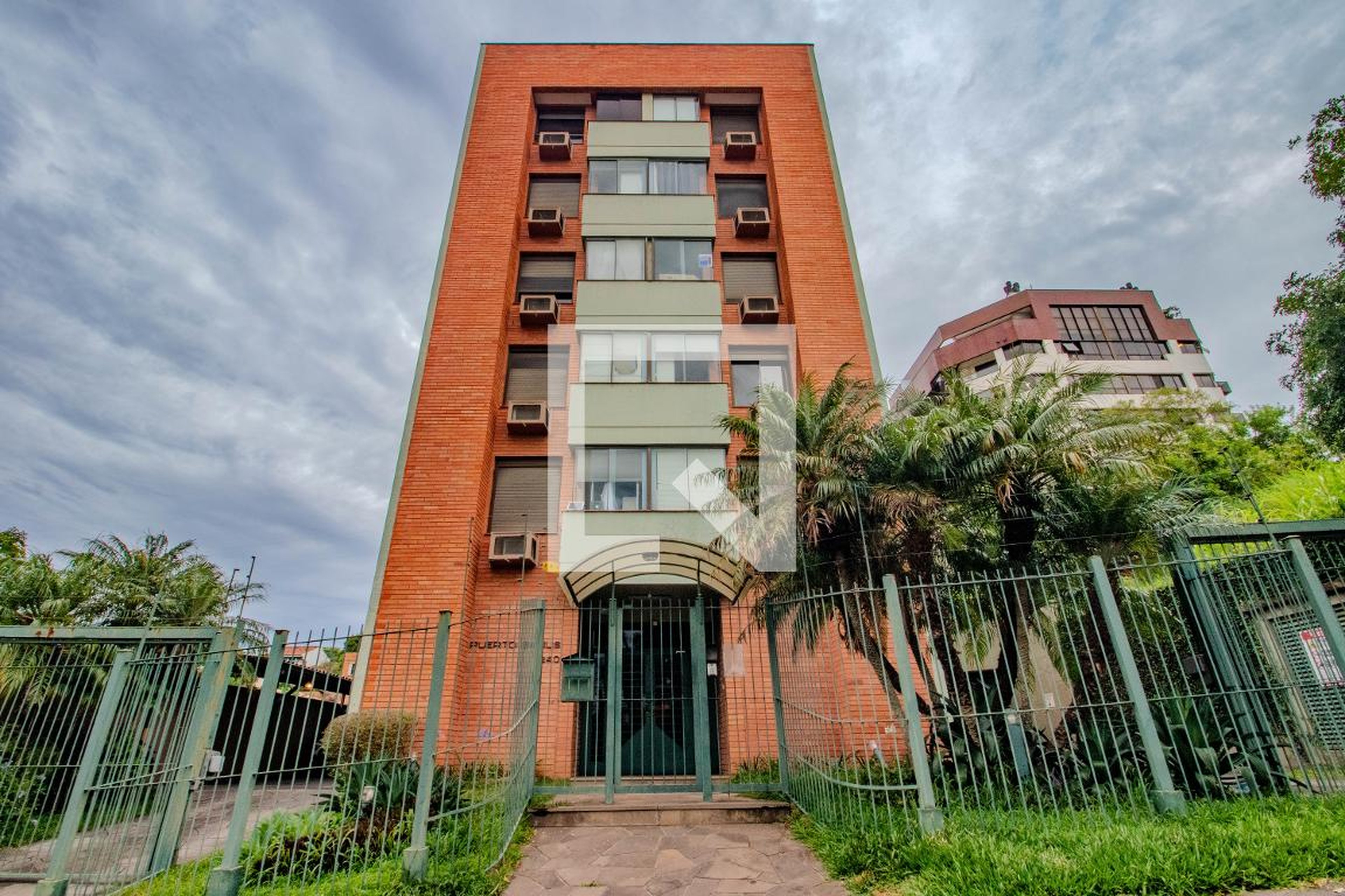 Fachada Edifício Puerto Banus