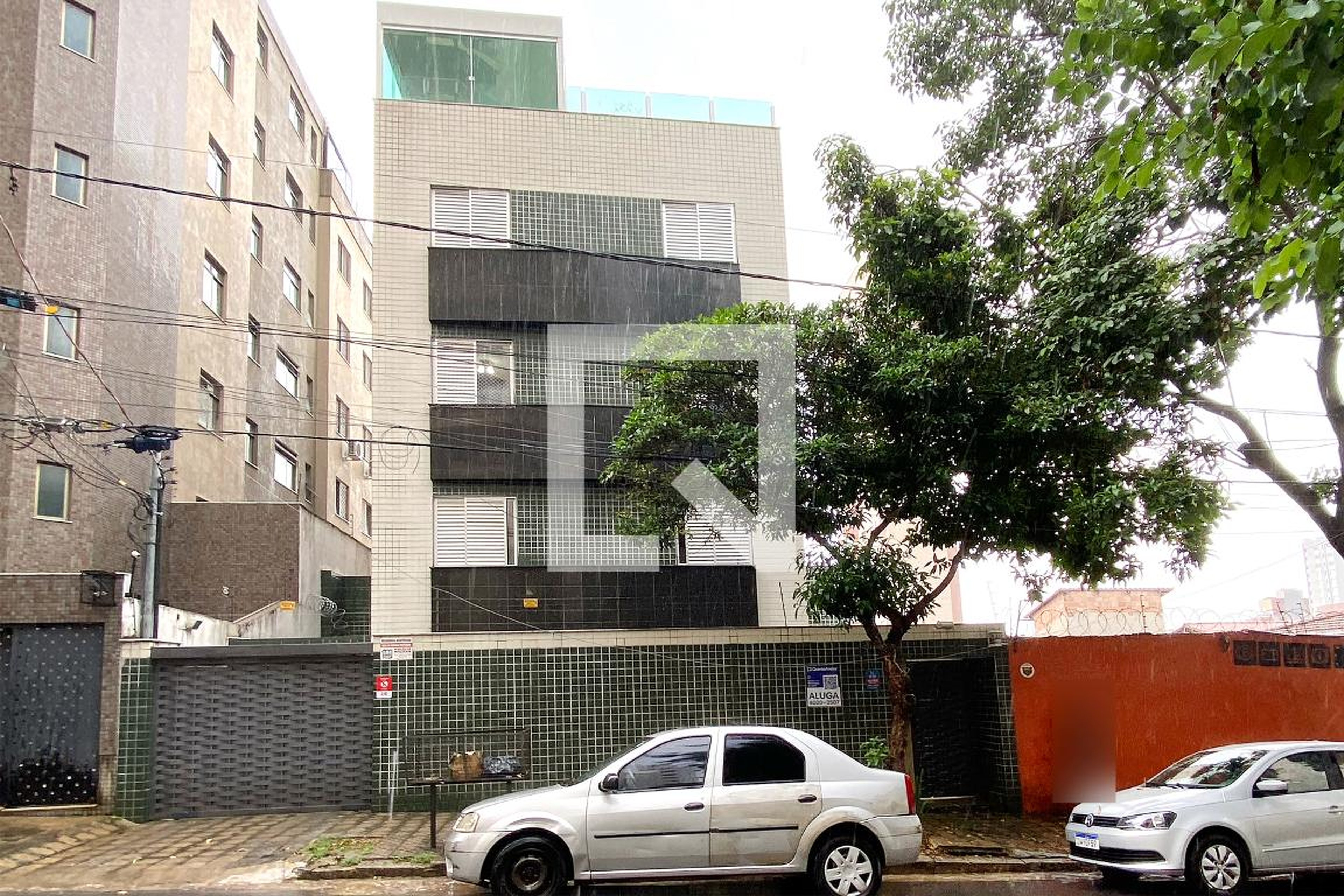 Fachada Condomínio Rua São Romão, 336