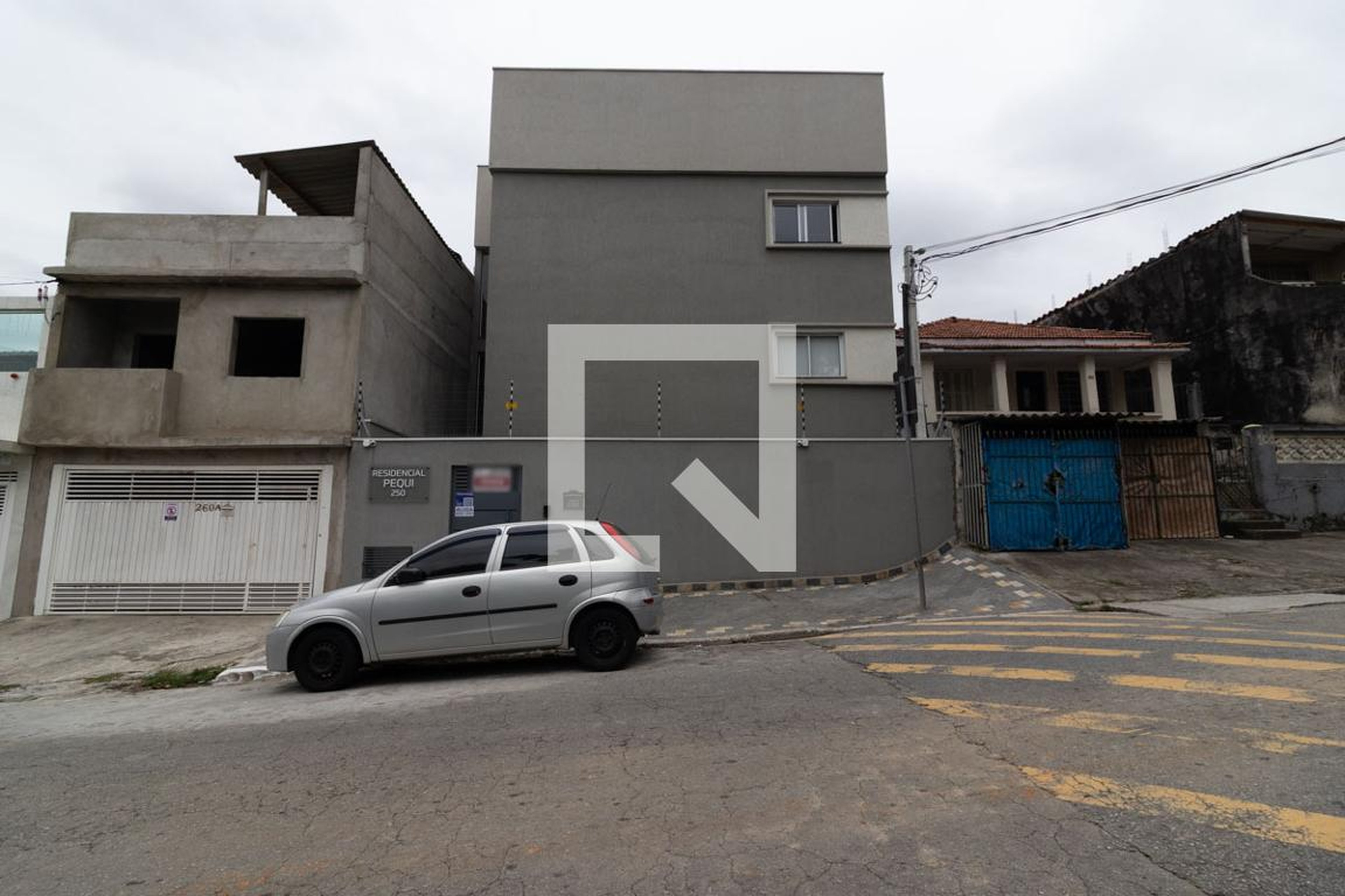 Fachada Residencial Pequi