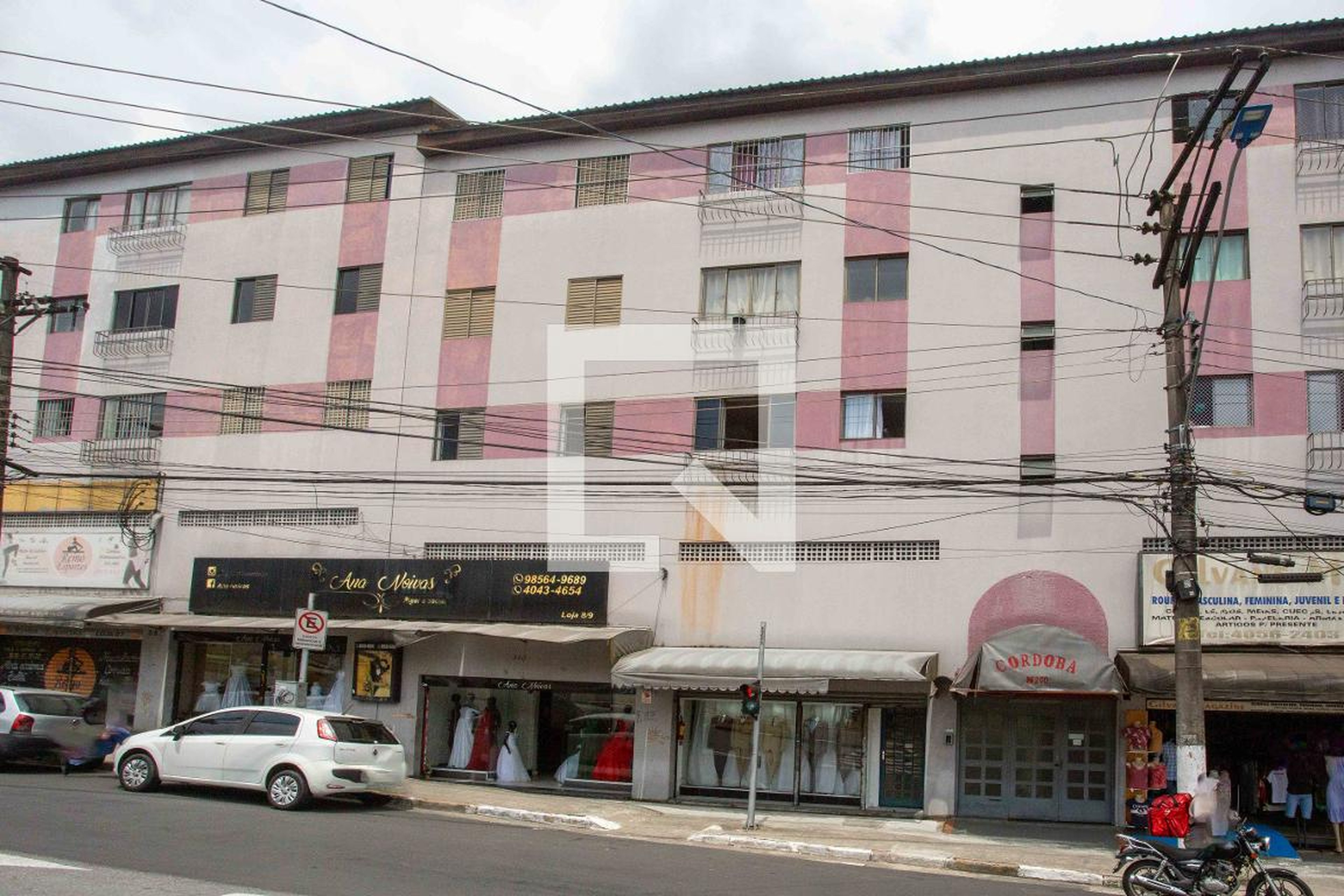 Fachada do Prédio Condomínio Plaza de Espana