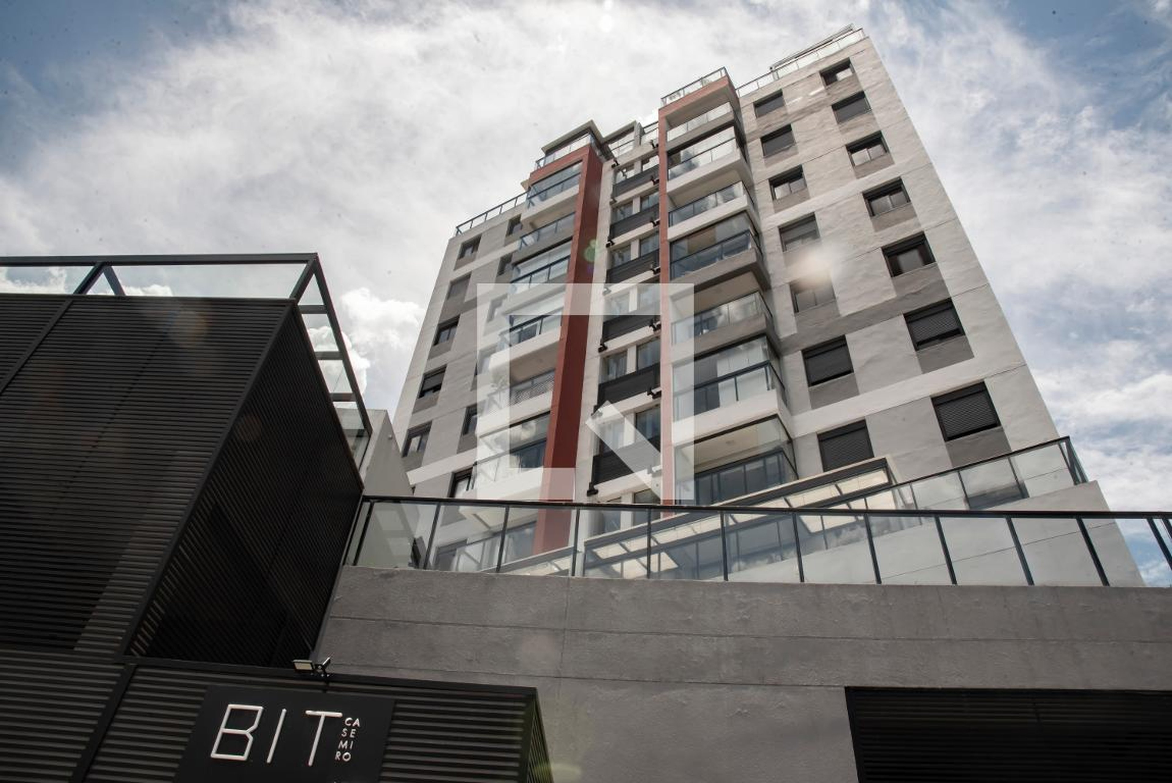 Fachada Condomínio Bit Casemiro