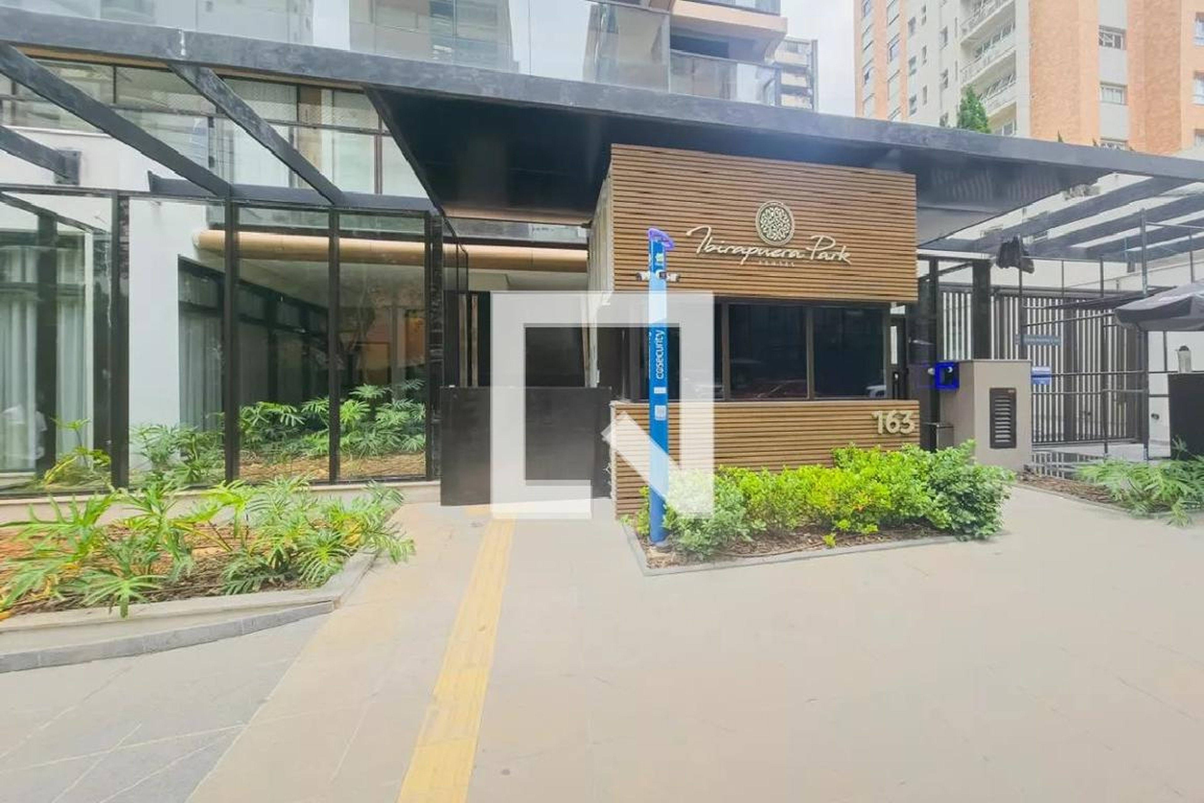 Fachada Condomínio em Alameda Jauaperi, 149