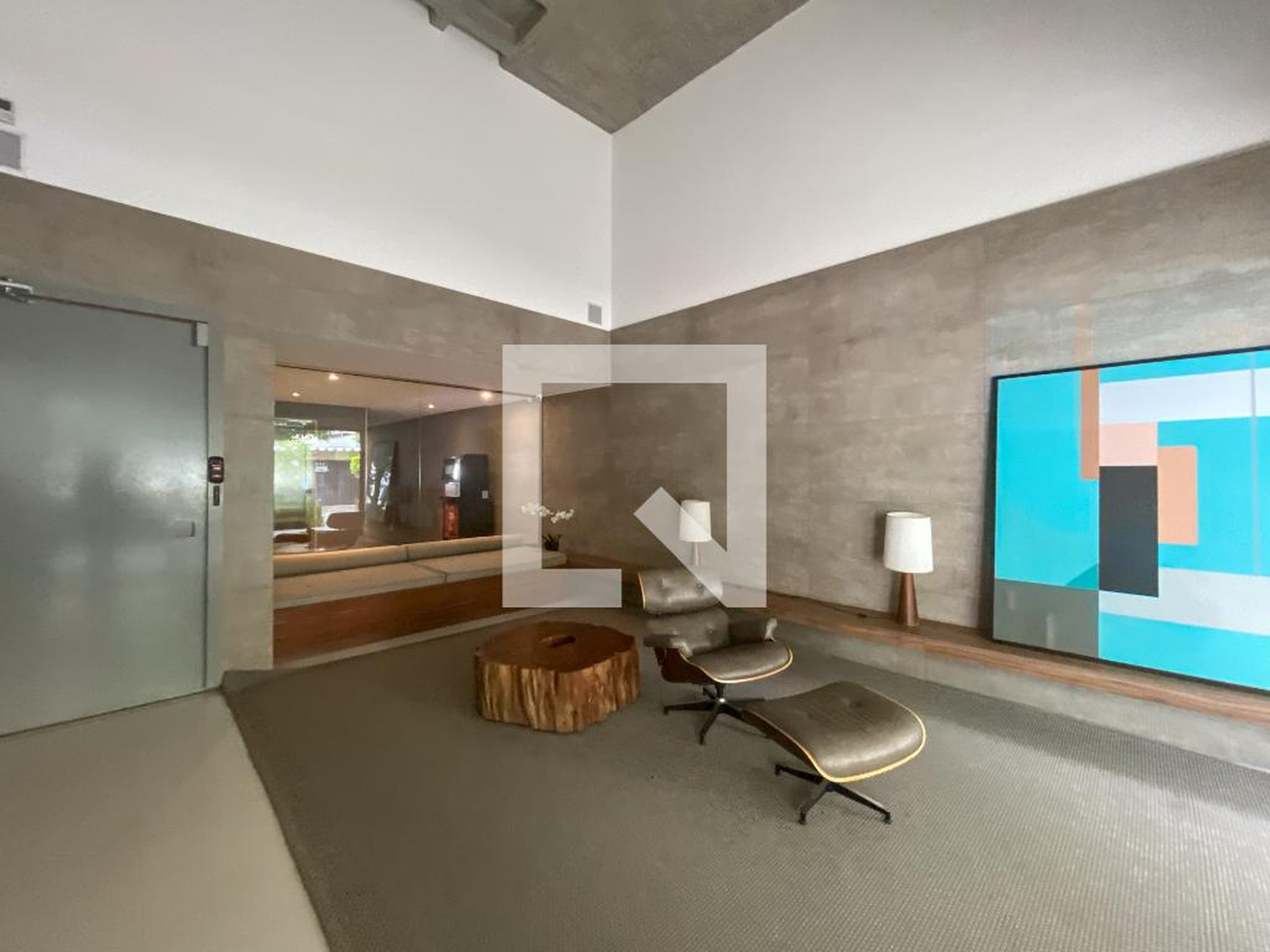 Área comum - VN Ferreira Lobo