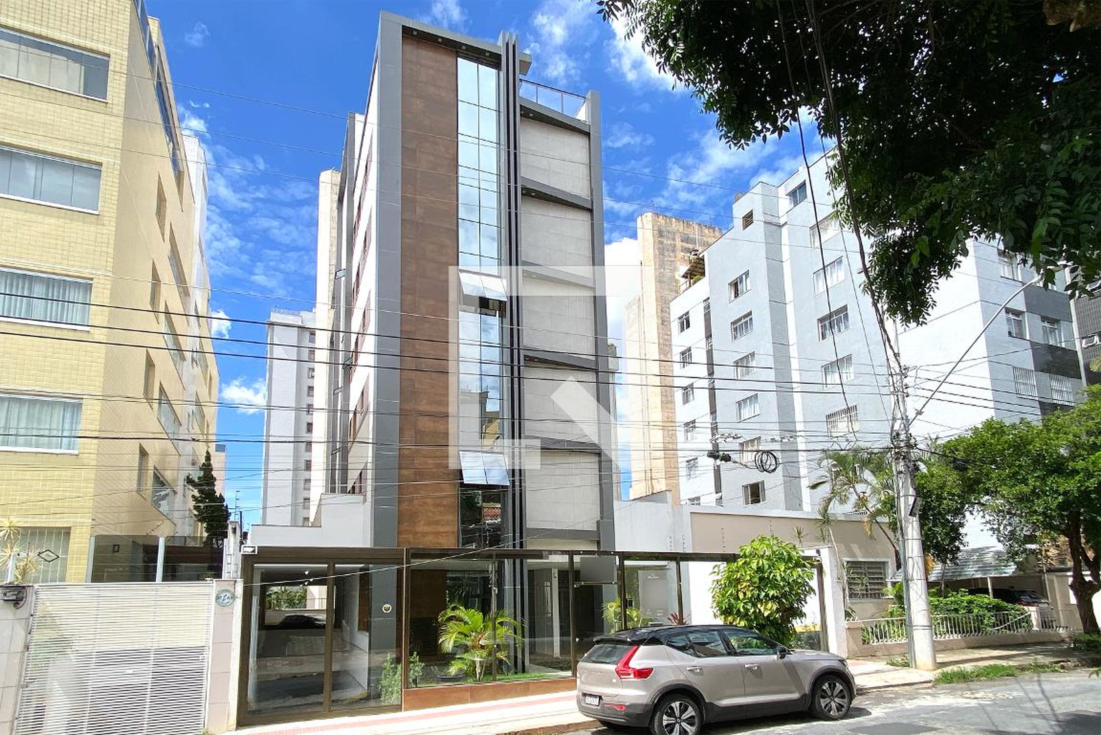 Fachada Condomínio em Rua Carlos Gomes, 302