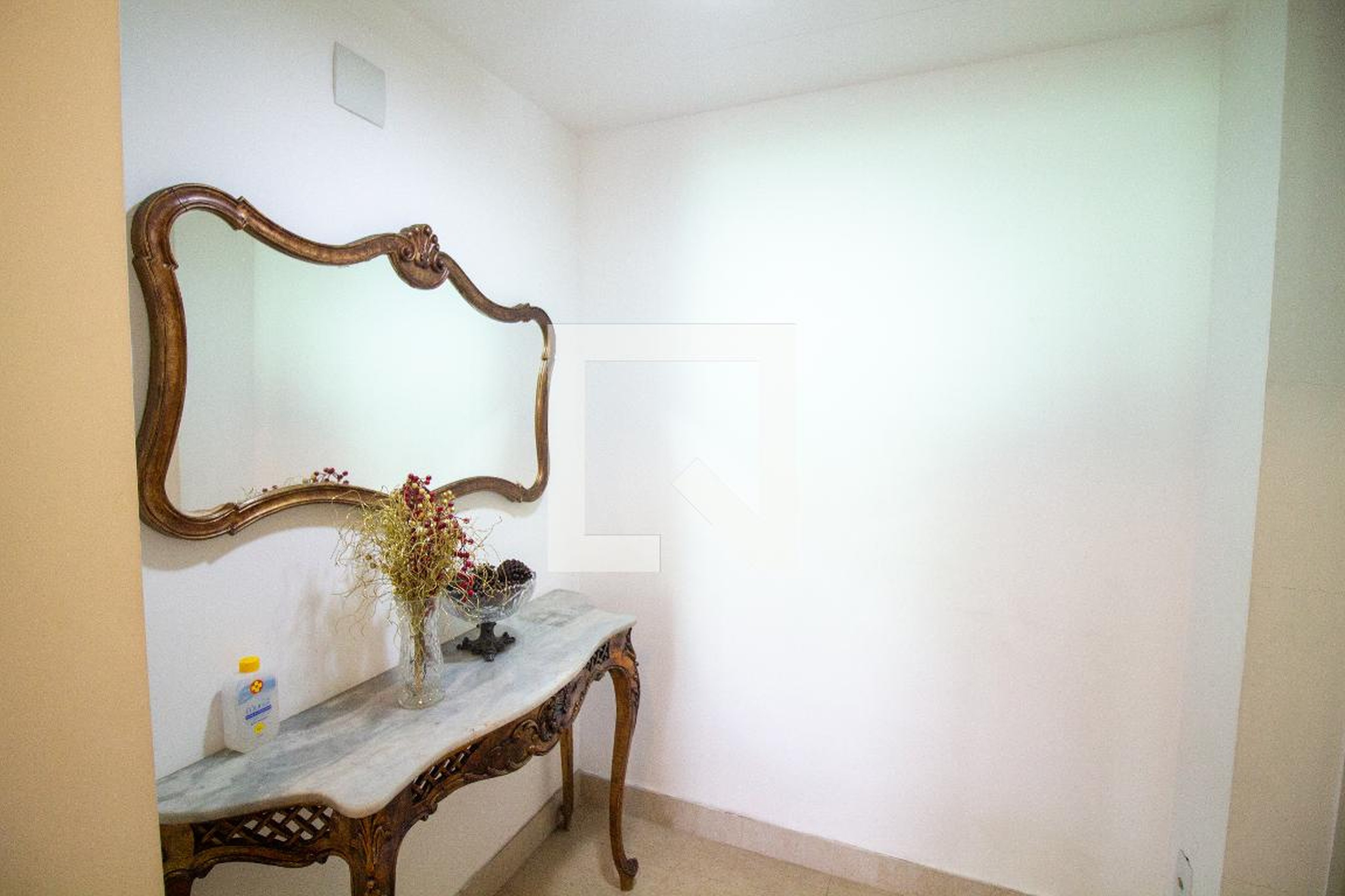 Hall de Entrada - Les Jardins