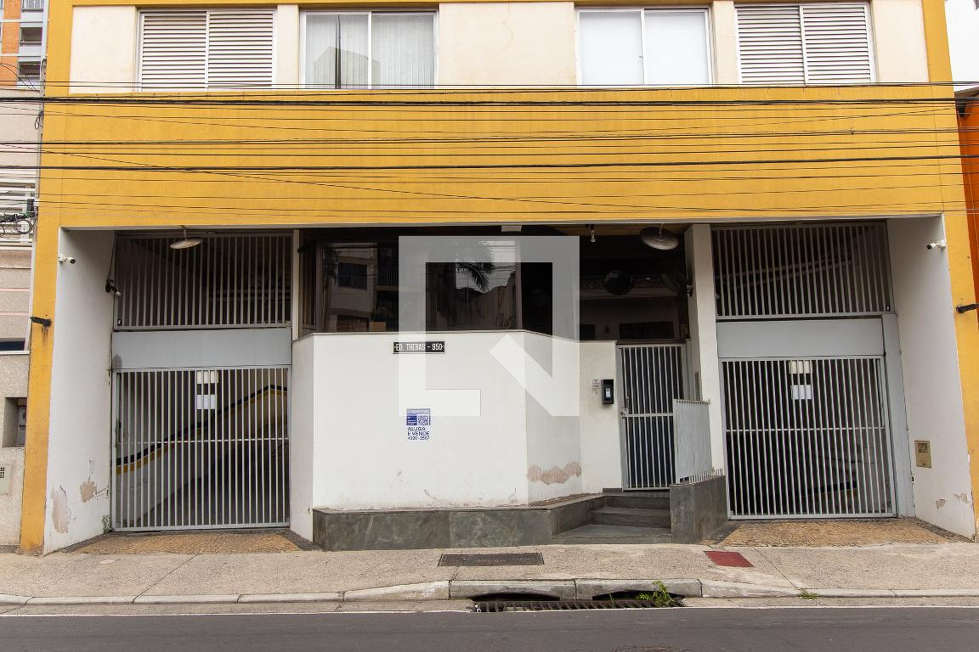 Fachada Condomínio em Rua Saldanha Marinho, 950