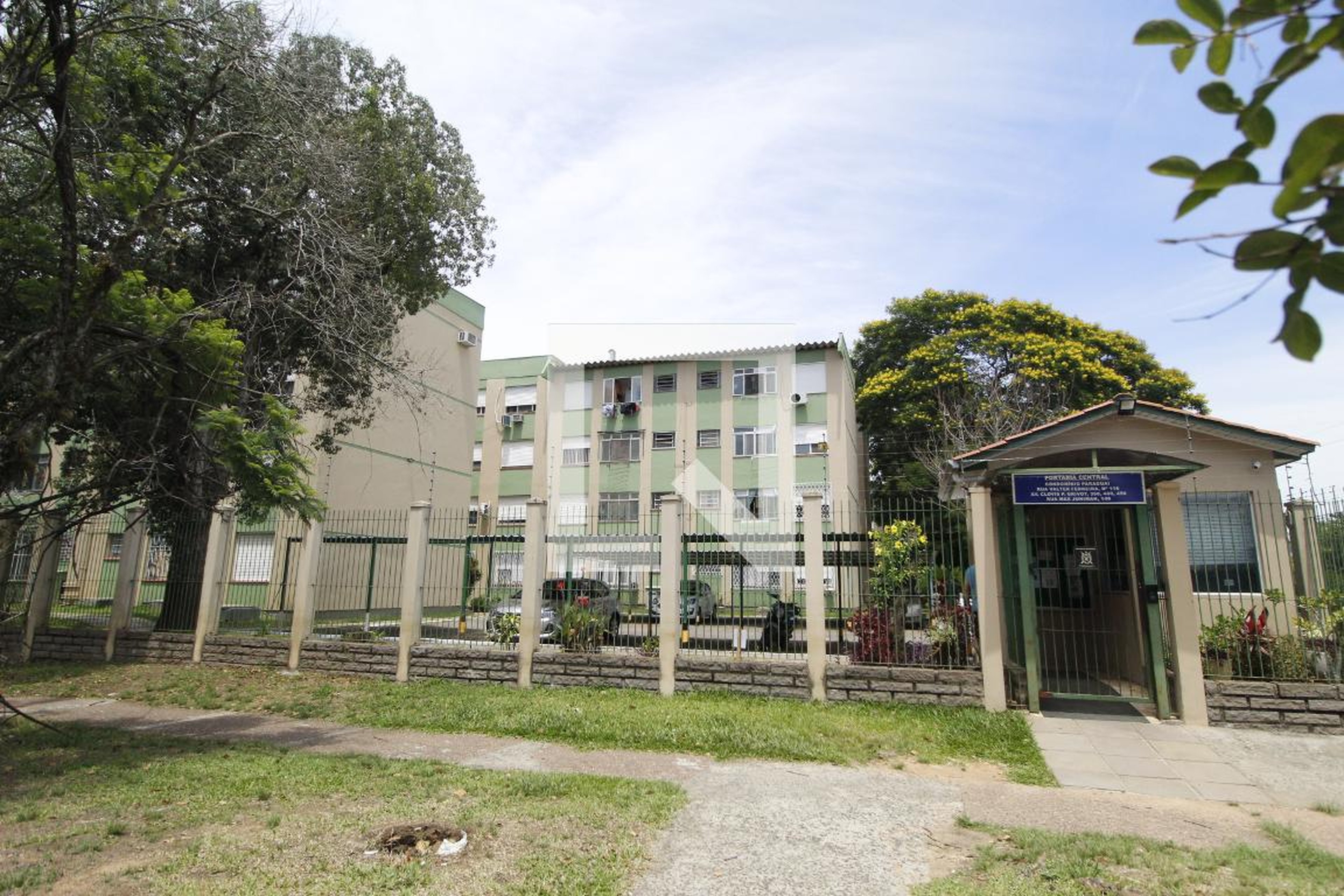 Fachada Condomínio Paraguai