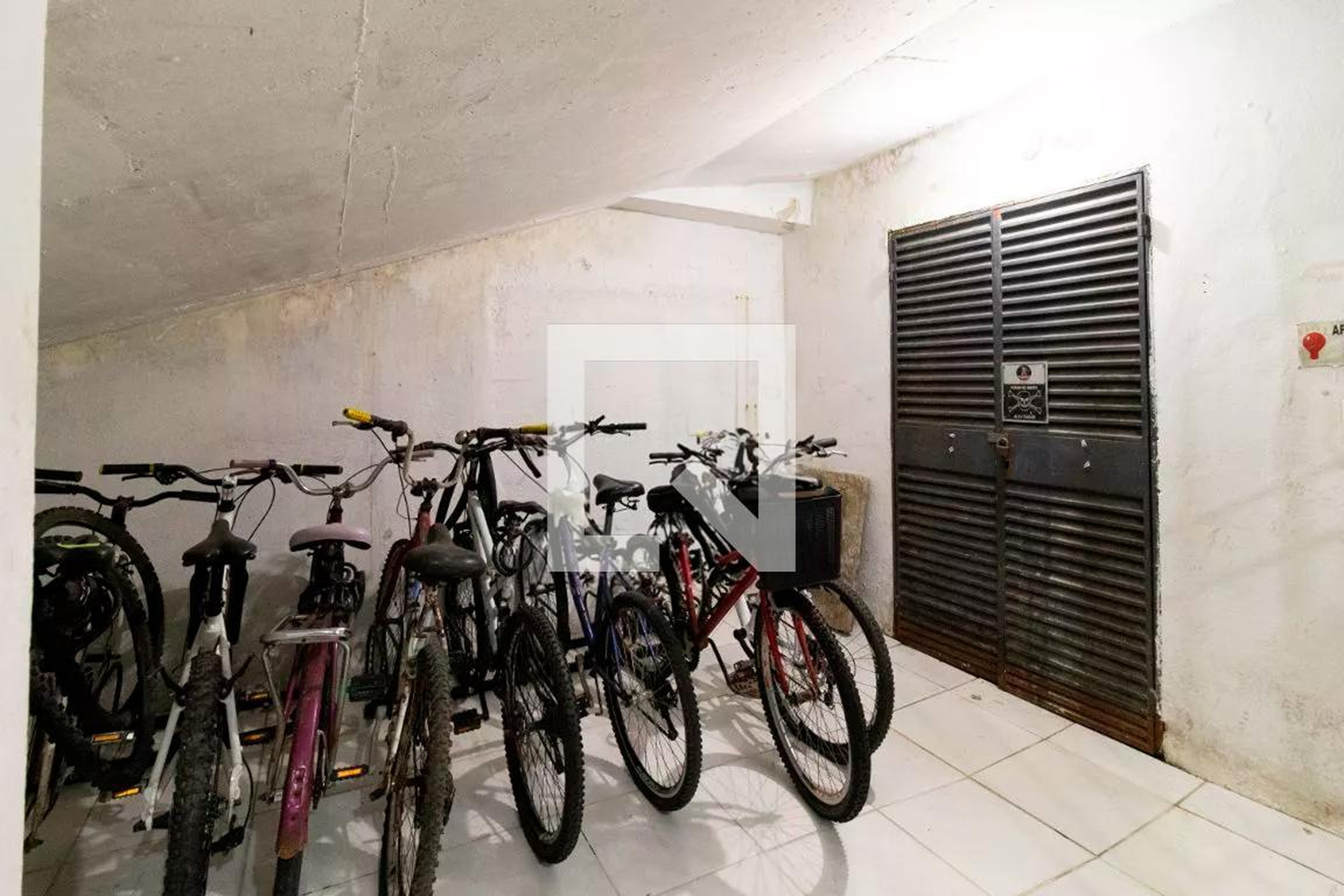 Bicicletário - Edifício Morada do Parque