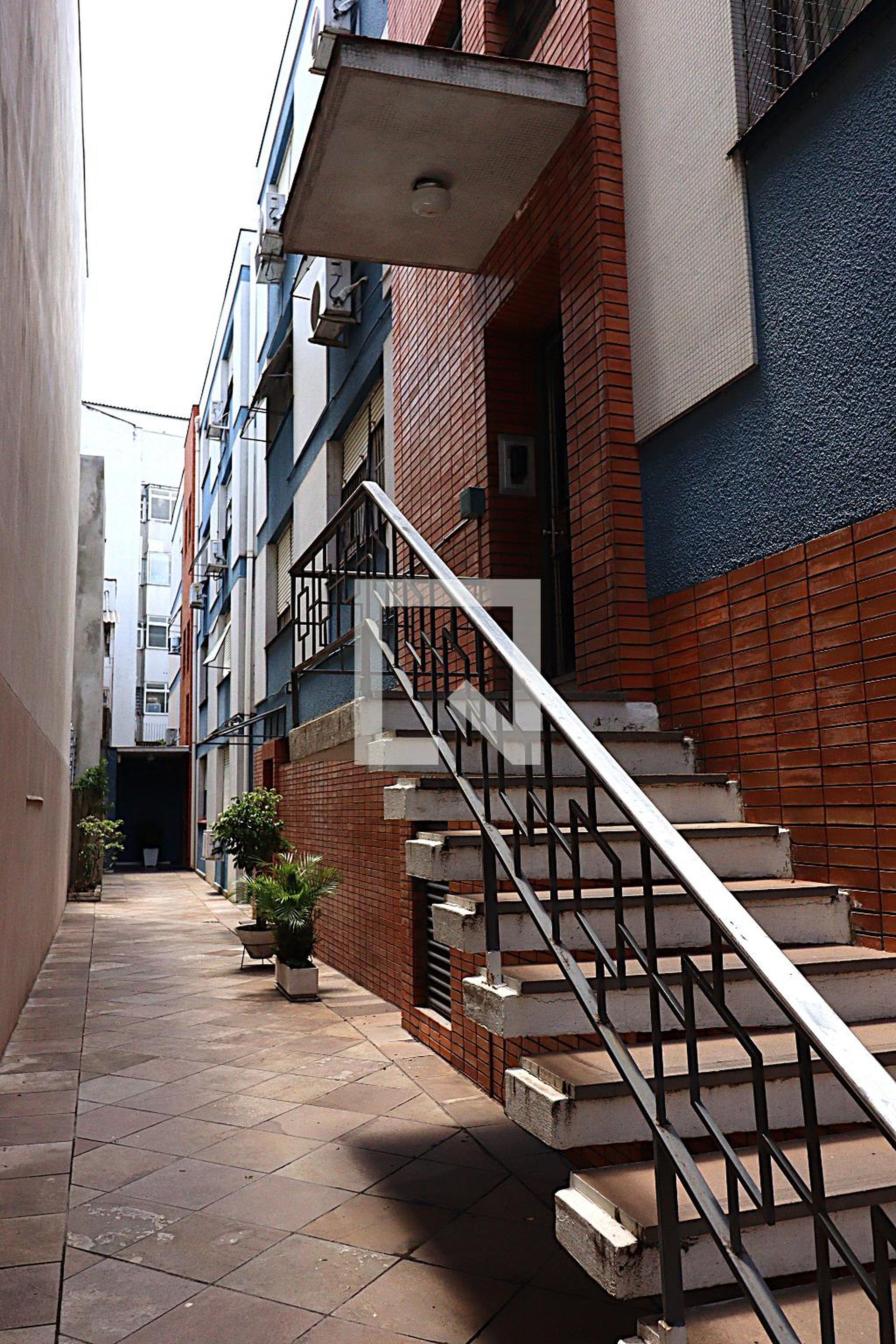 Entrada do Prédio - null