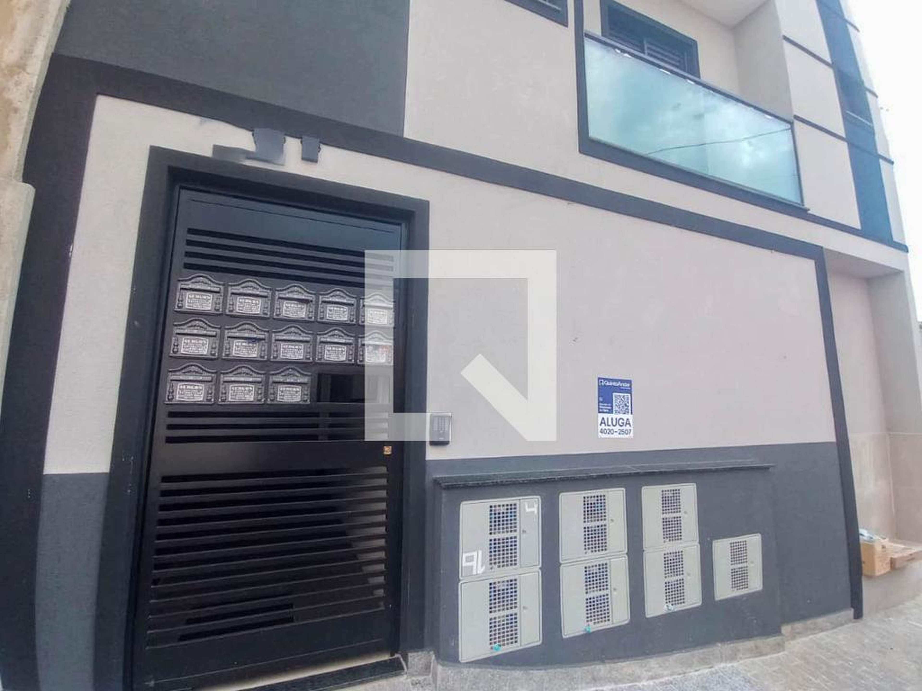 Fachada Condomínio em Rua São Nestor, 164