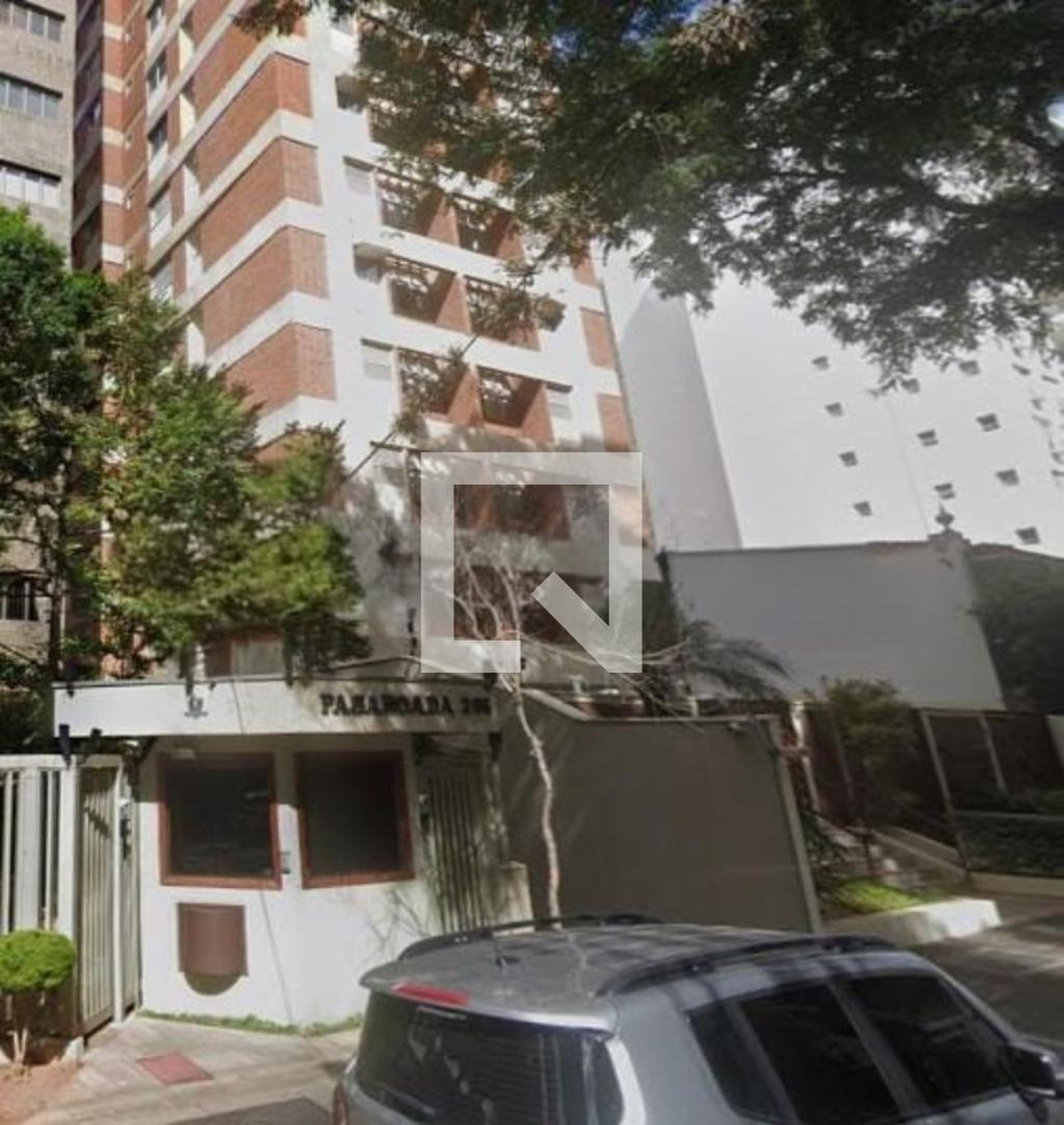 Fachada Condomínio em Rua Dona Presciliana Soares, 206