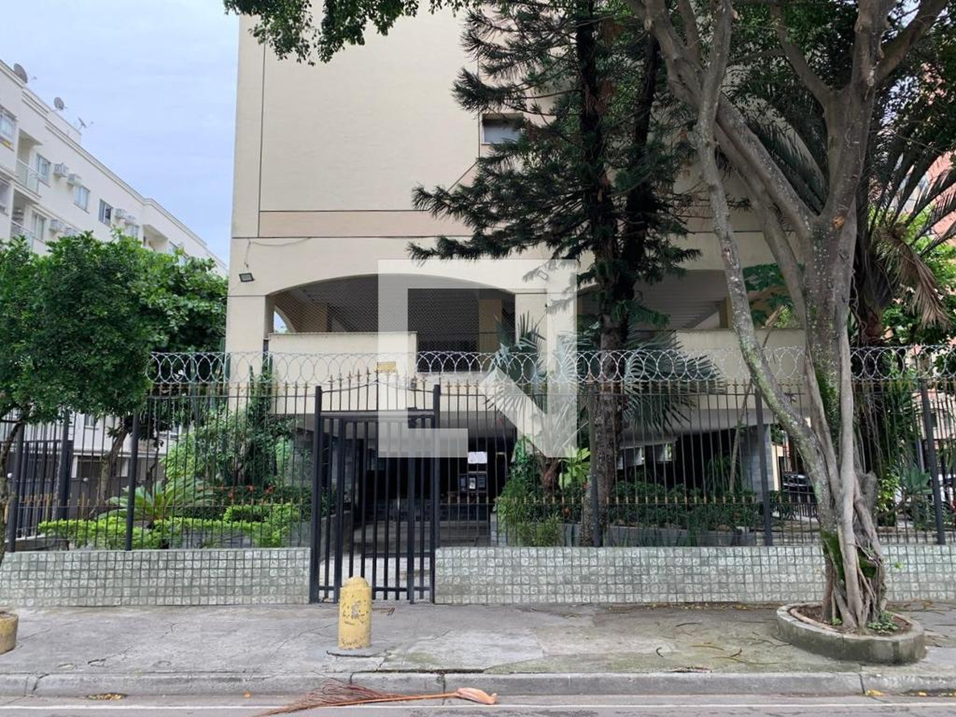 Fachada Condomínio Amazonas