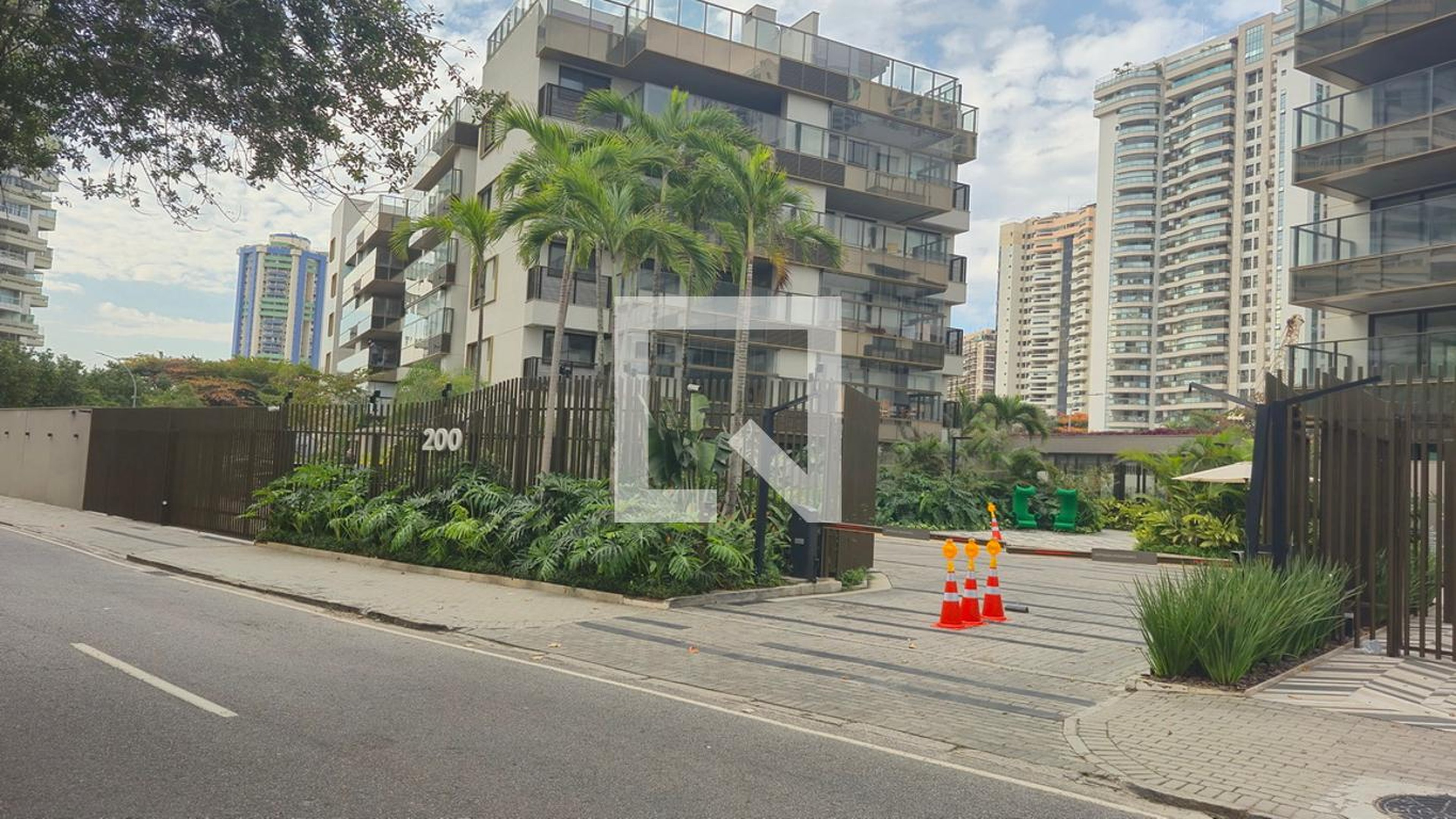 Fachada Condomínio Wave BY Yoo