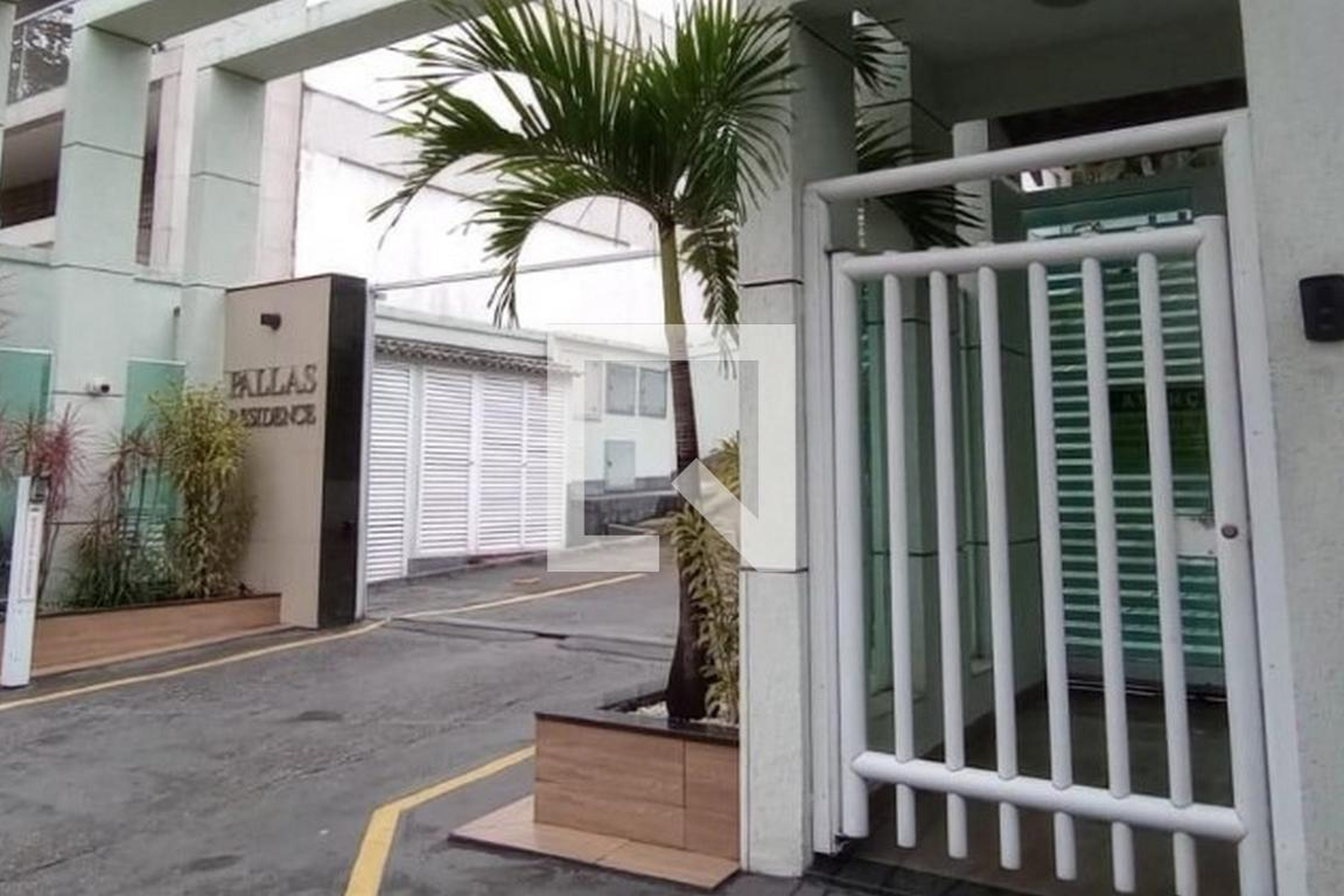 Fachada Condomínio Pallas Residence