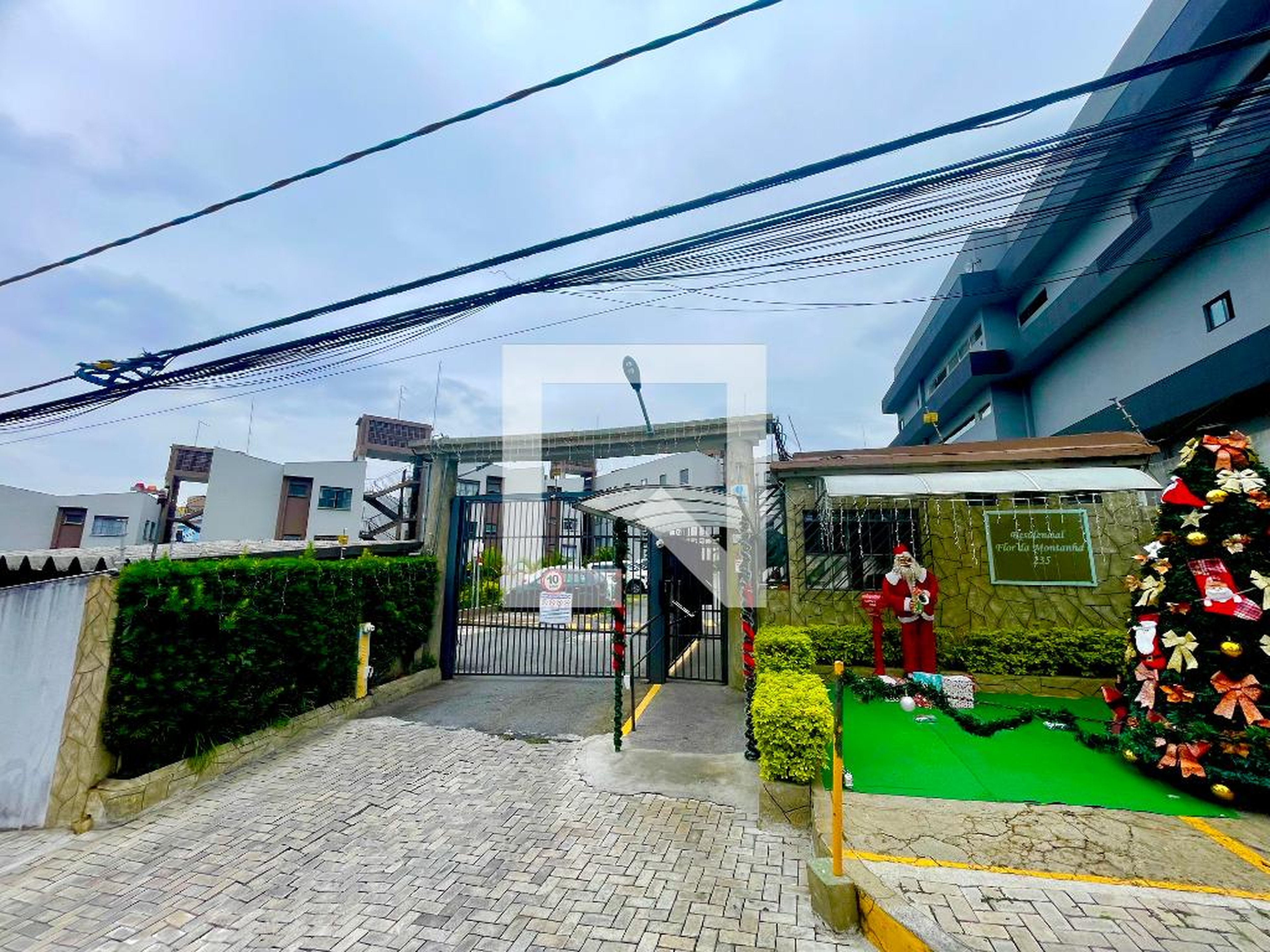 Fachada do Prédio Residencial Flor da Montanha