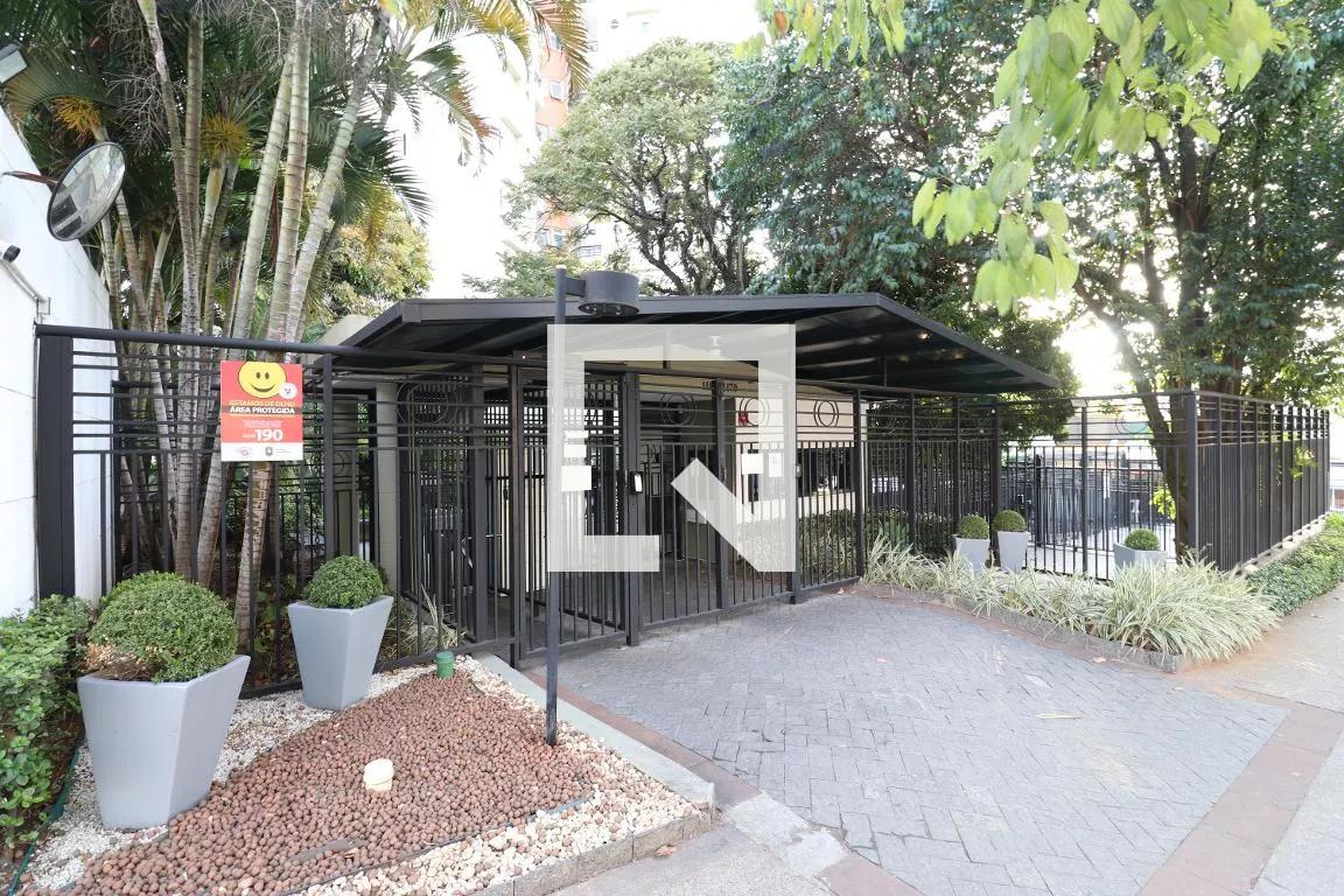 Fachada Condomínio Quatro Estações