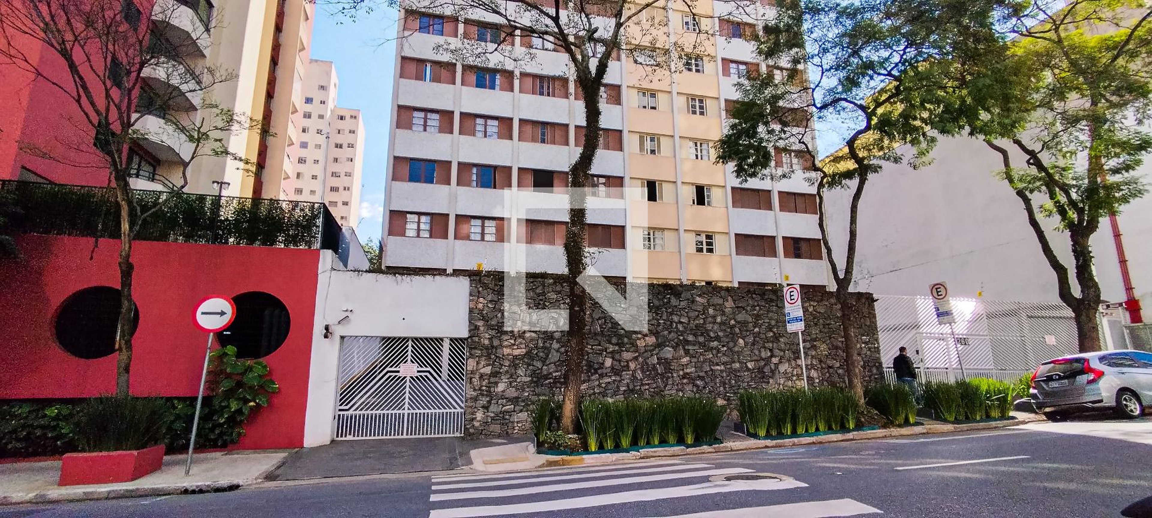 Fachada Condomínio Rosa Maria