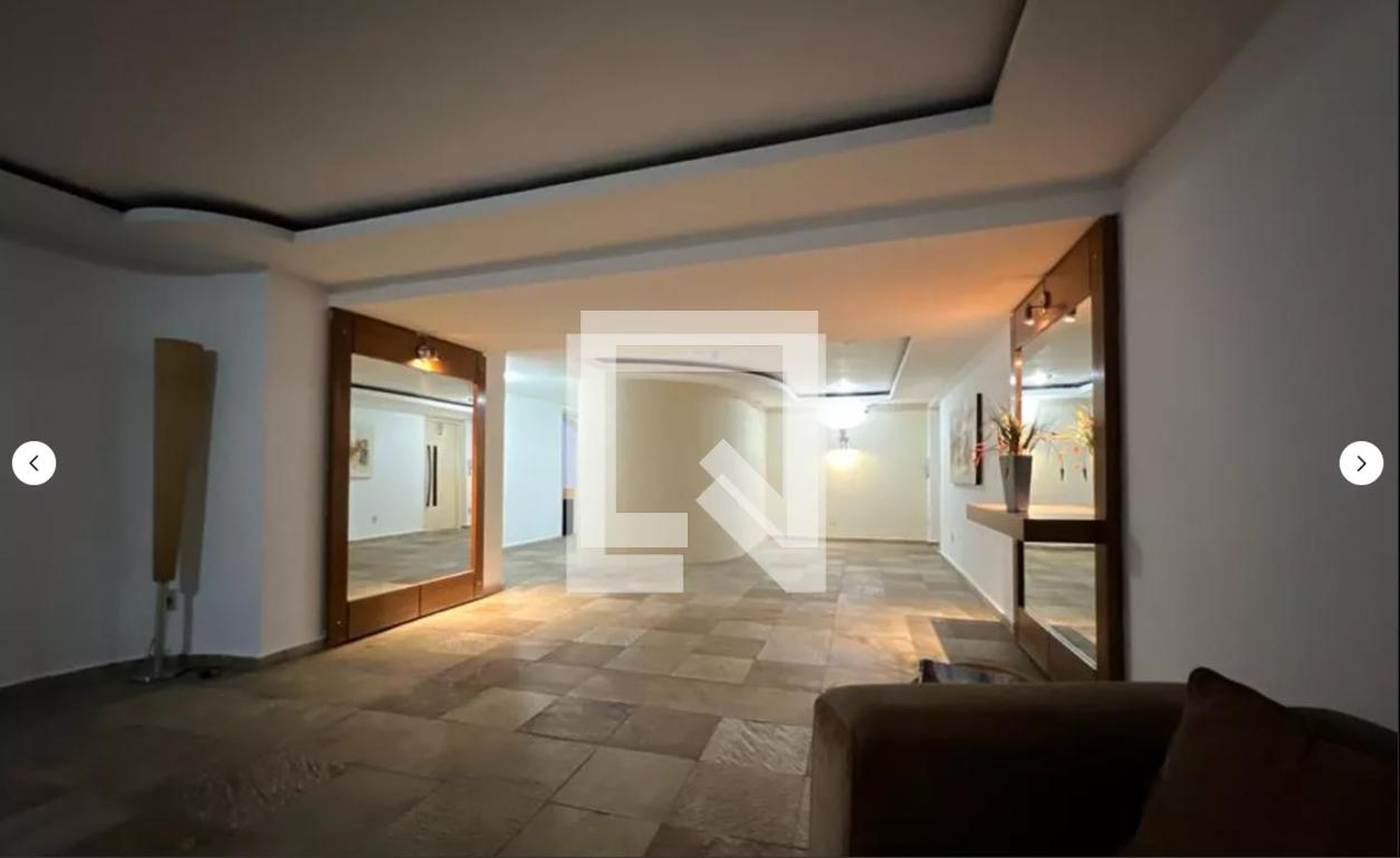 Hall de entrada - Edifício Villaggio Di Livorno