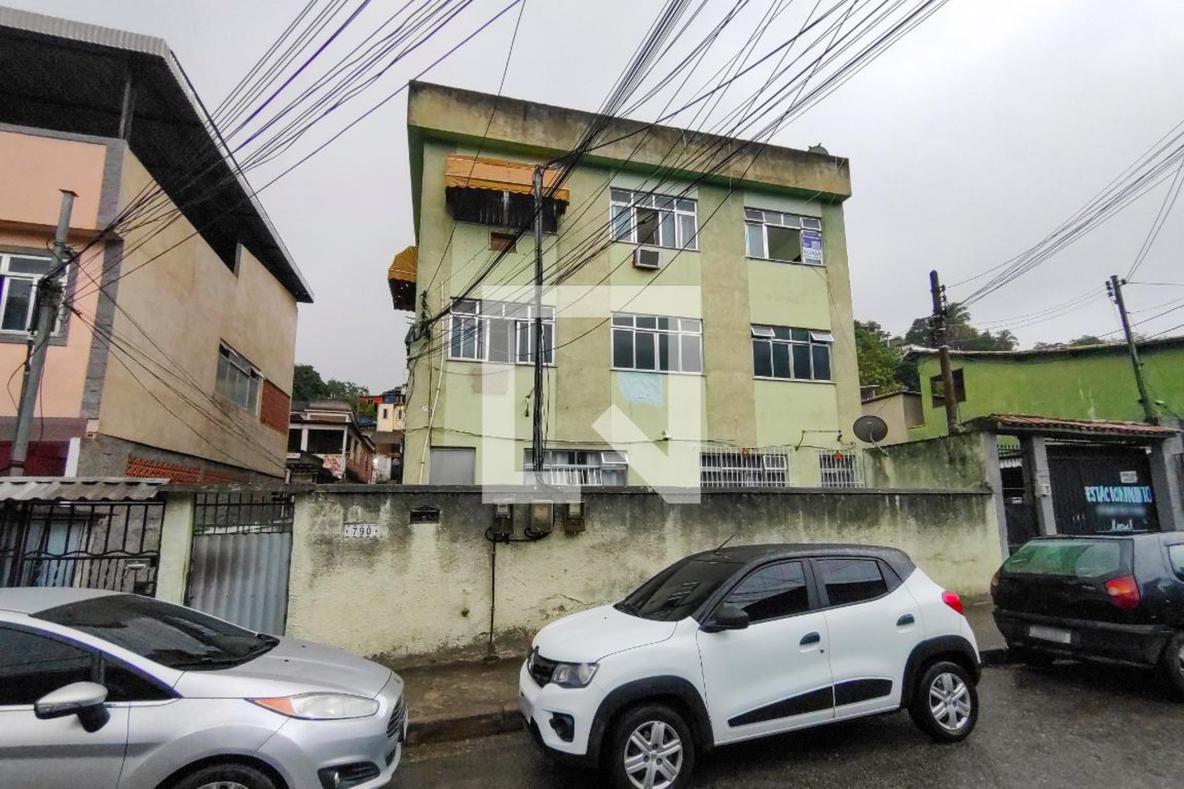 Fachada do Prédio Condomínio em Rua Zulmira, 790