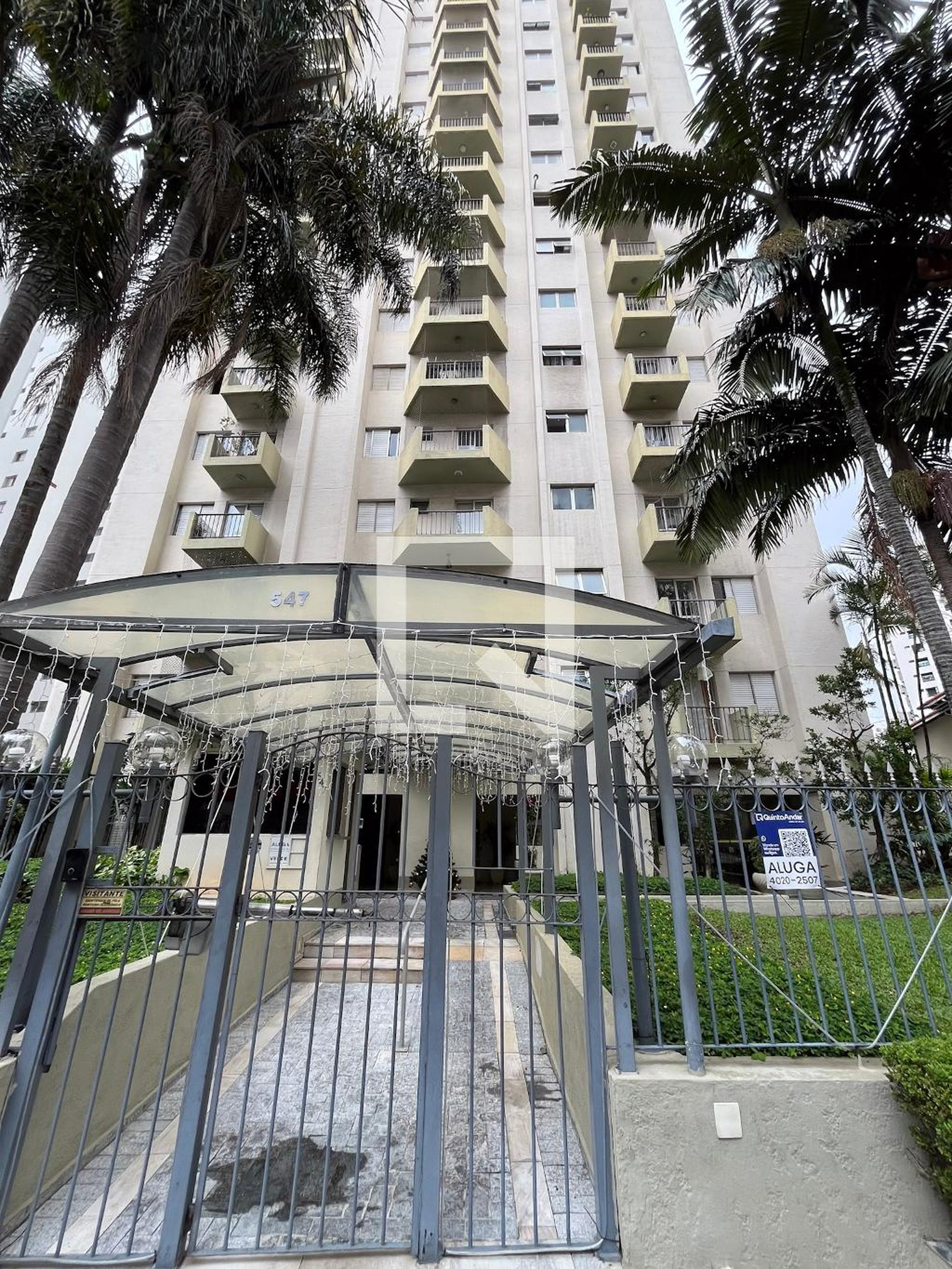 Fachada Condomínio Ville de França