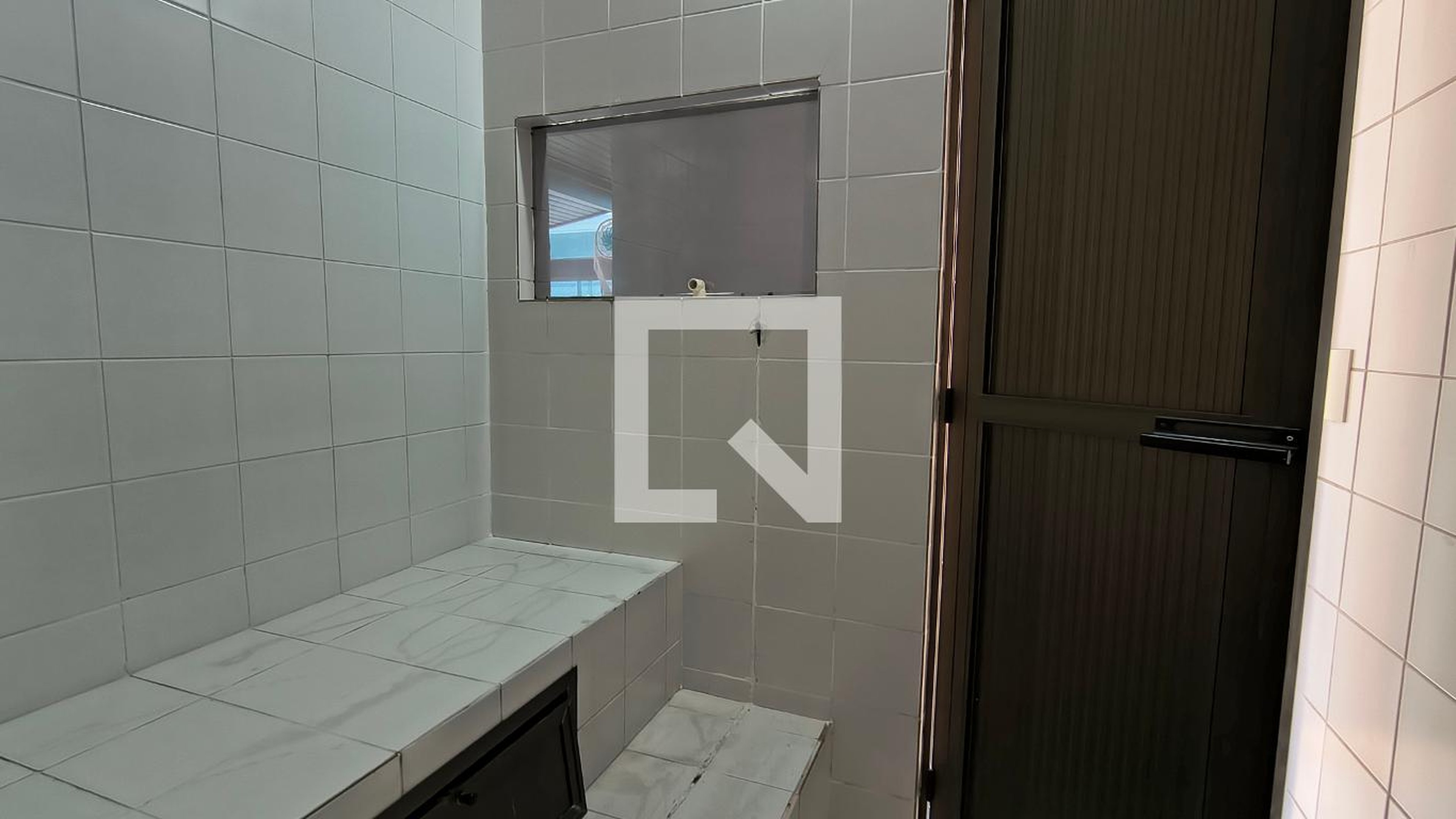 Sauna Condomínio em Rua Jorge Emílio Fontenele, 67