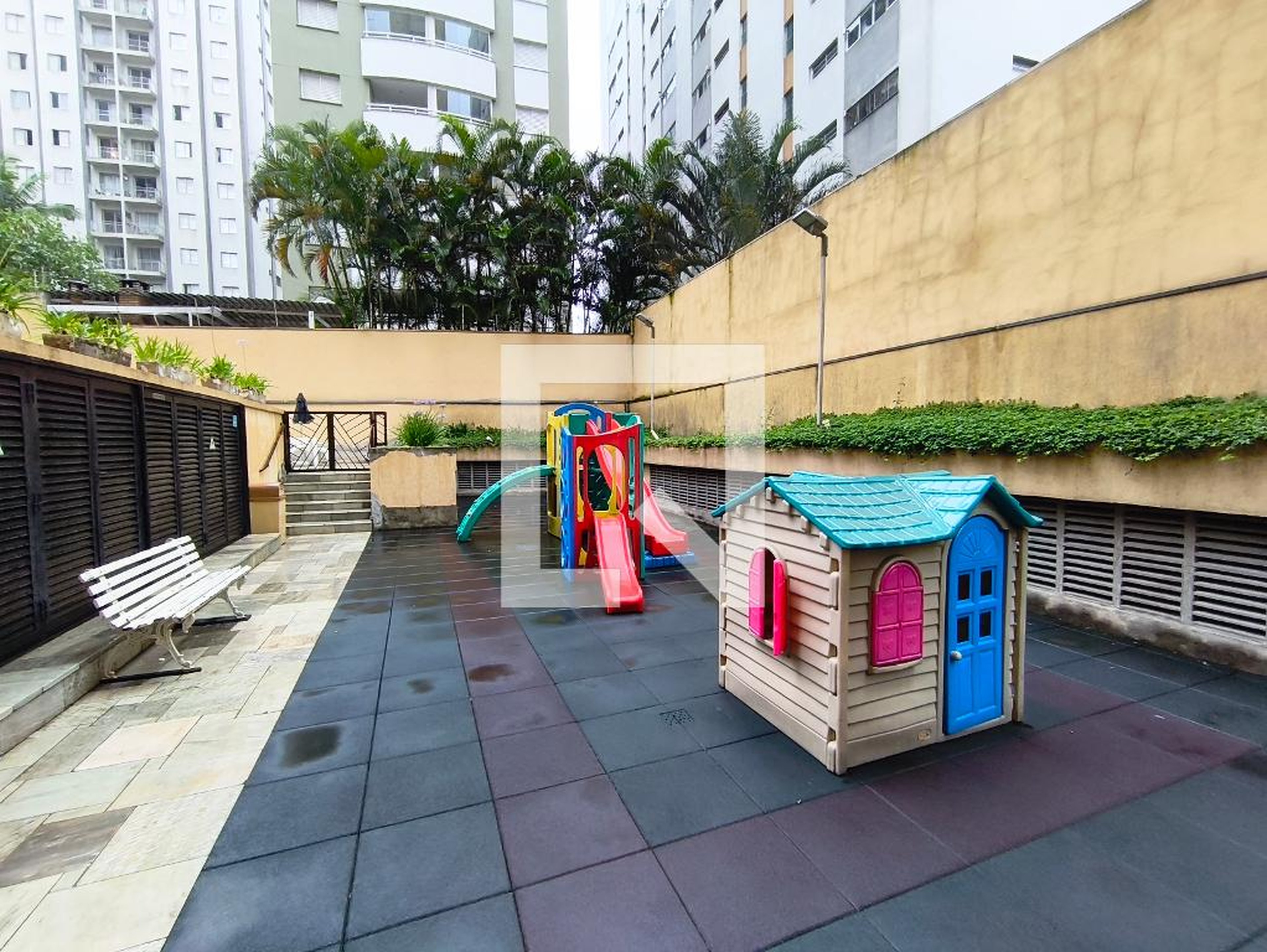 Playground - Saint Hilaire