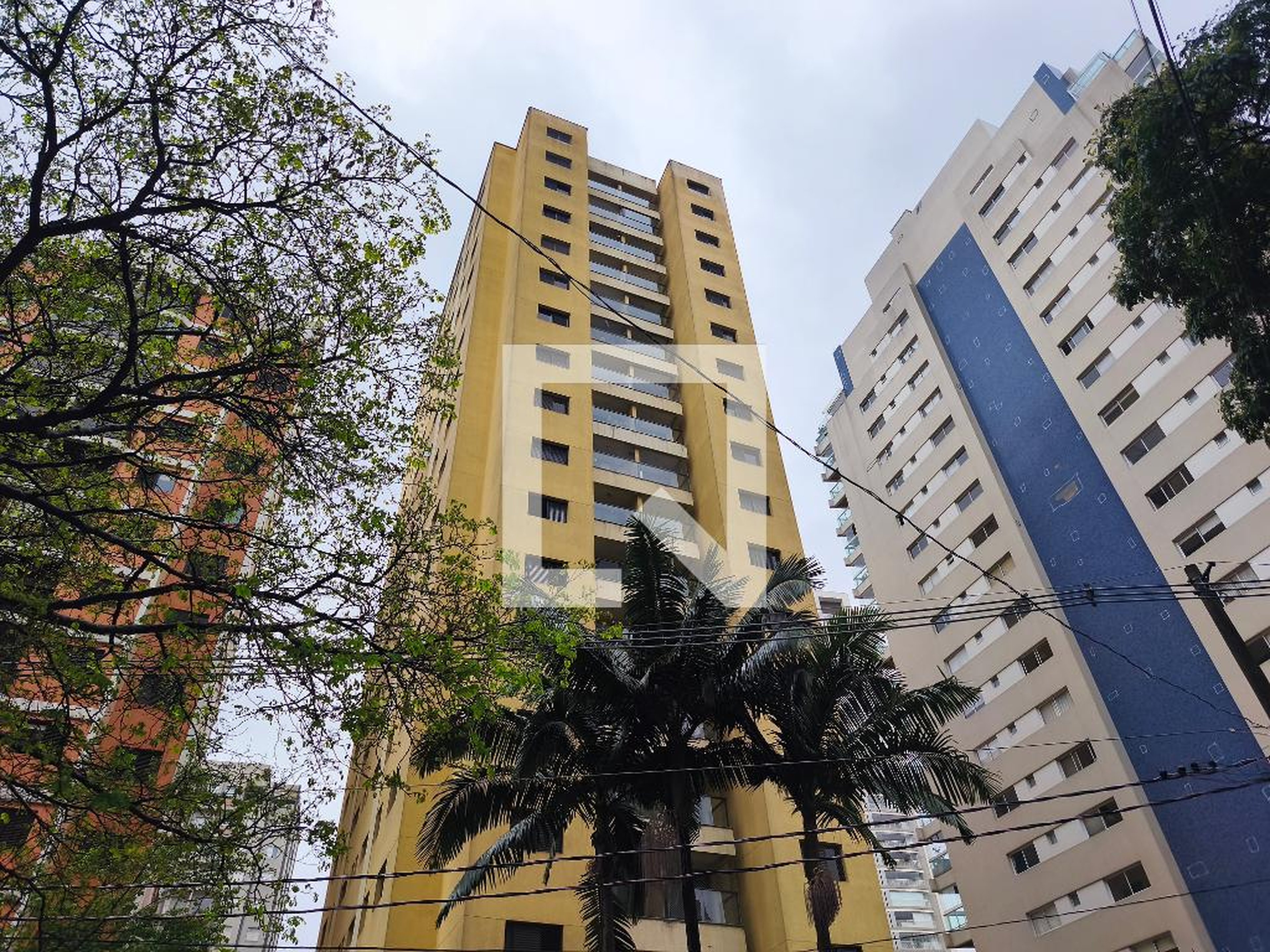 Fachada Condomínio Saint Hilaire