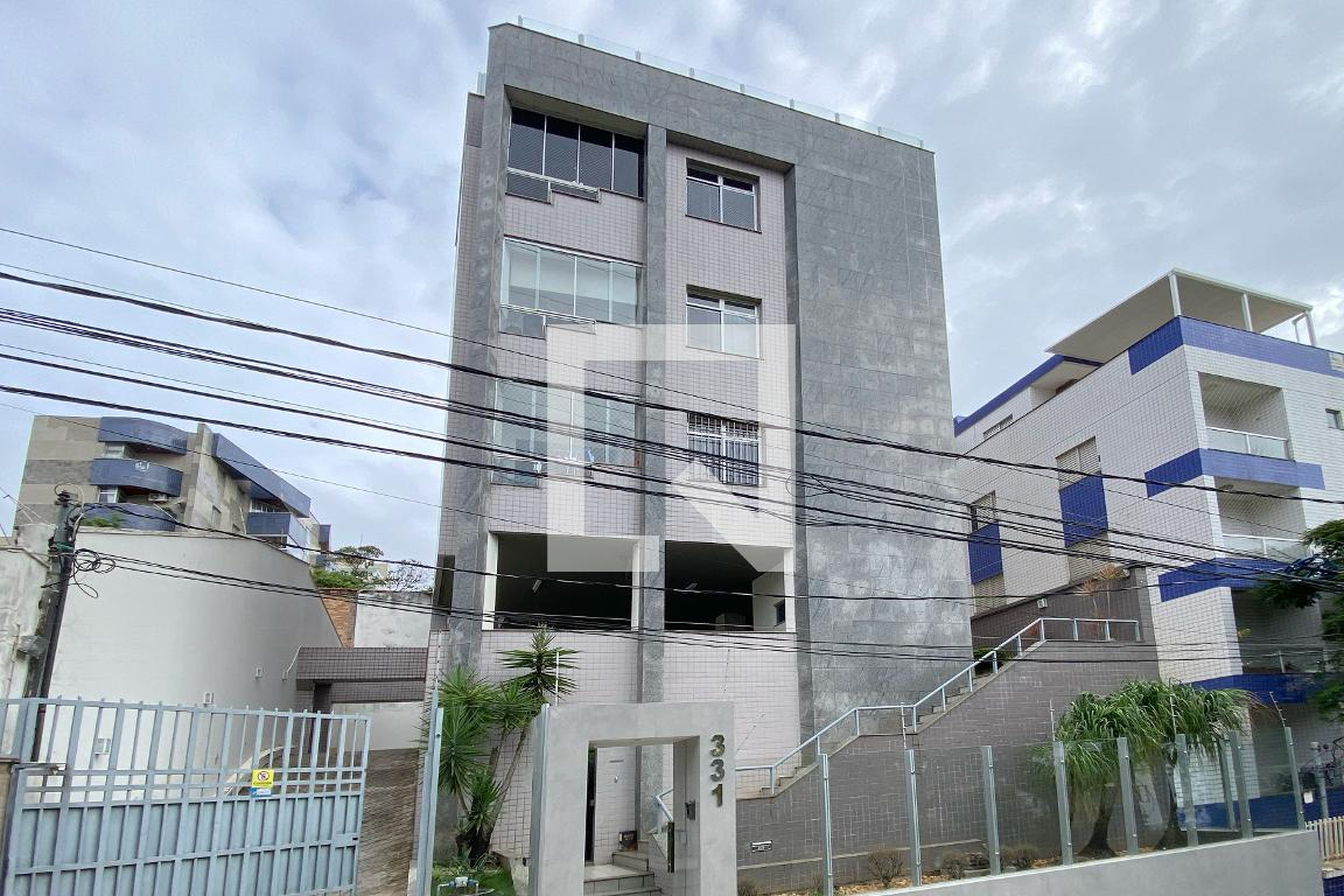 Fachada Condomínio em Avenida Protásio de Oliveira Penna, 331