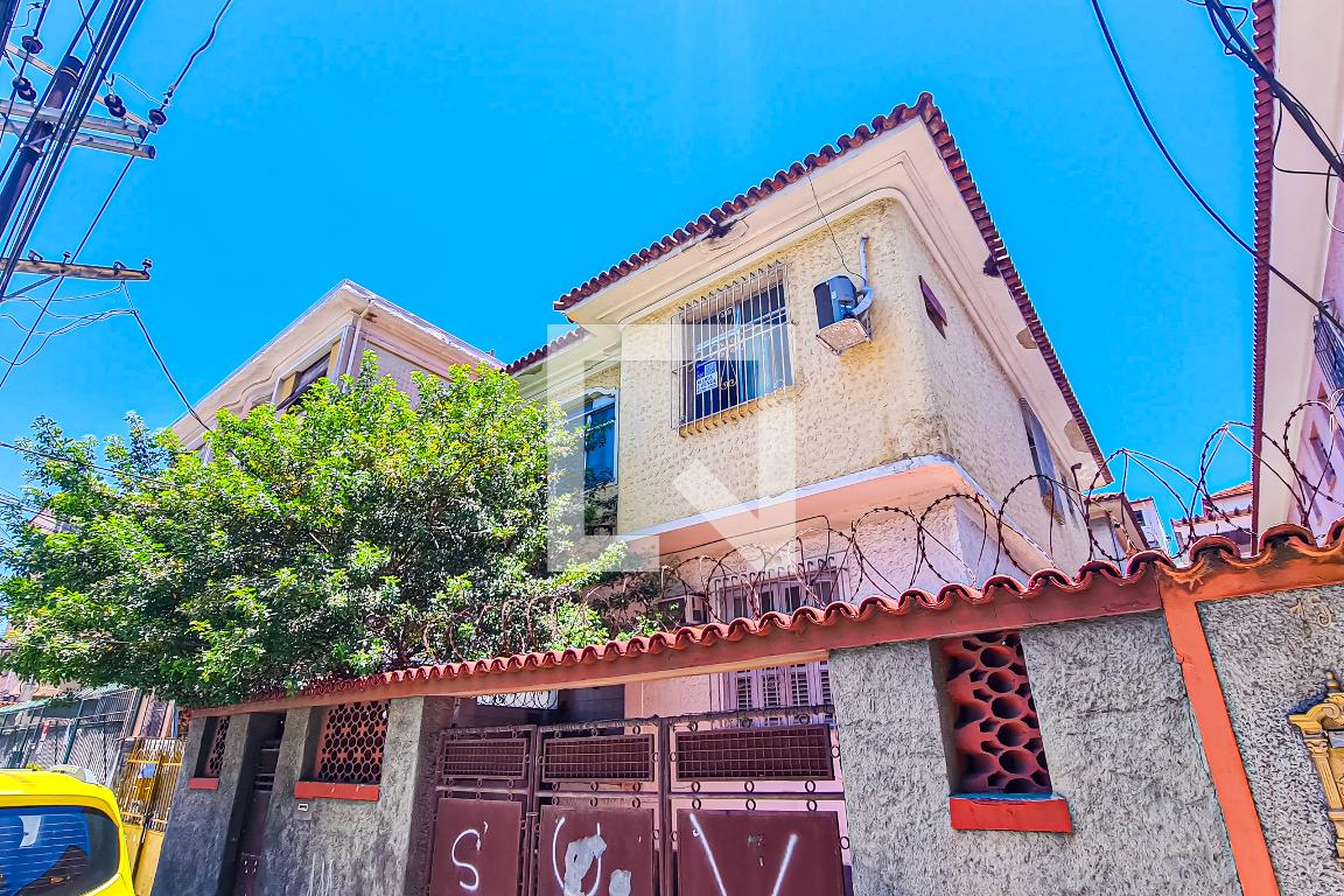 Fachada Condomínio em Rua Conselheiro Ferraz, 71