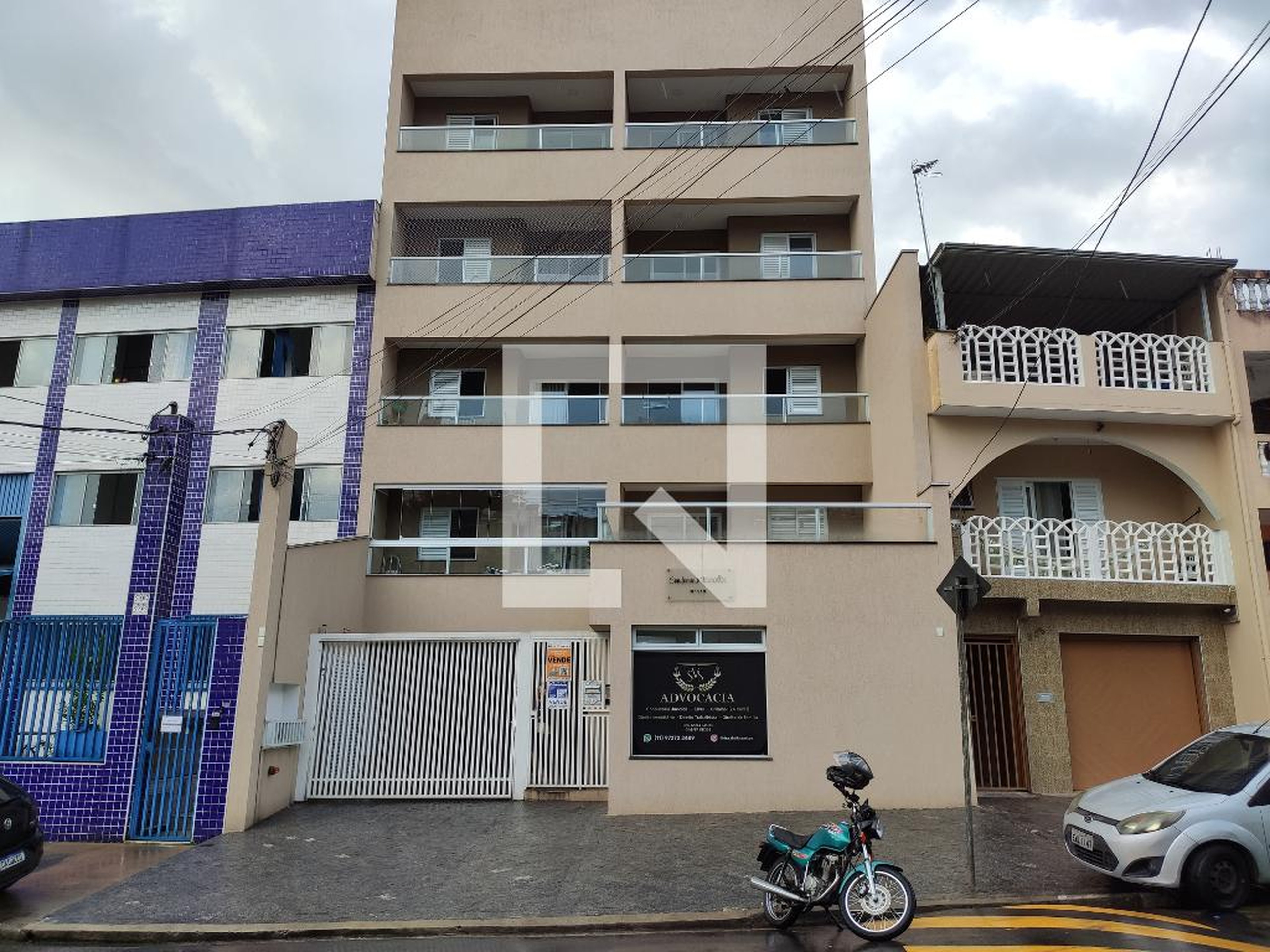 Fachada Condomínio em Rua João de Almeida, 519