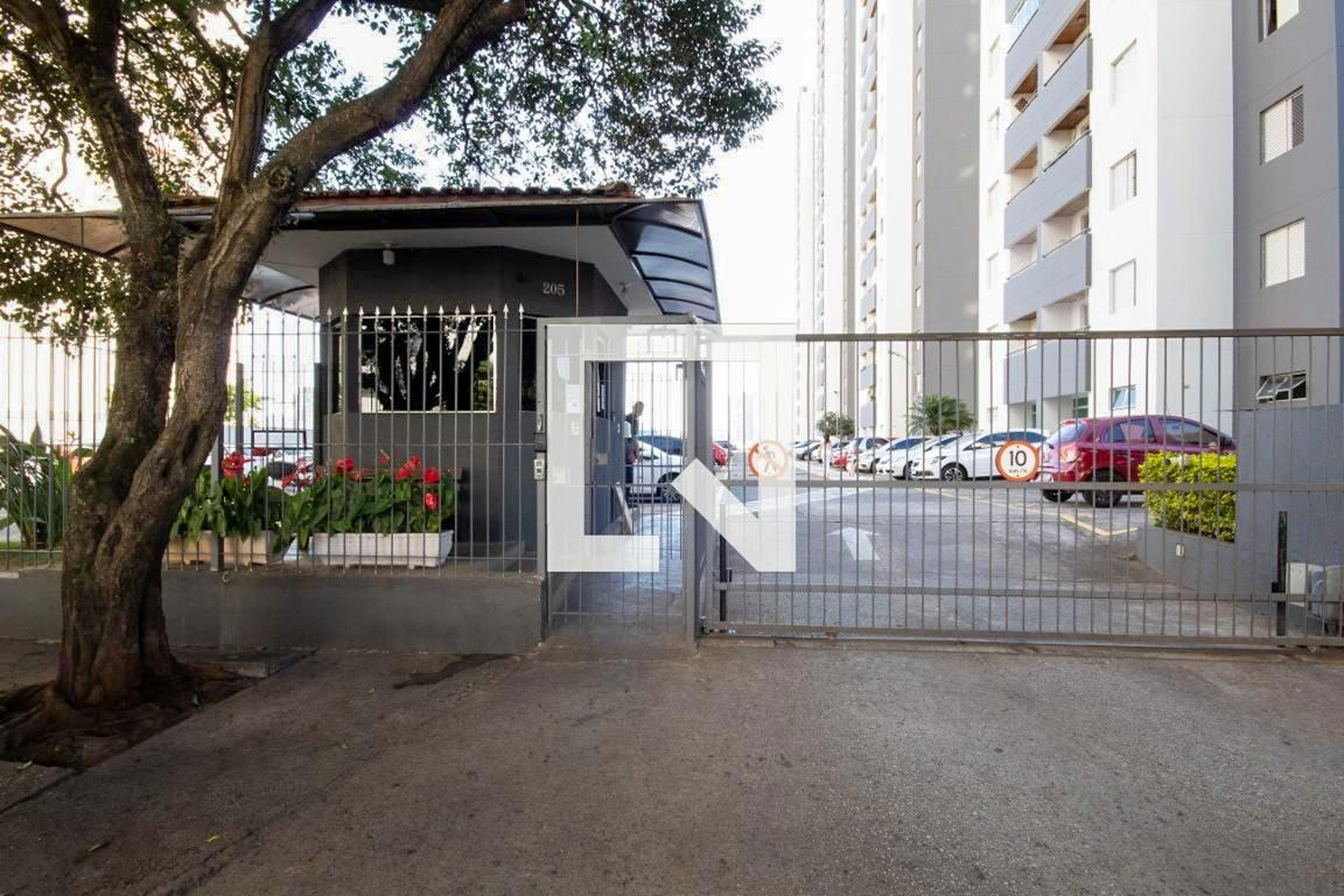 Fachada Condomínio Flamboyant