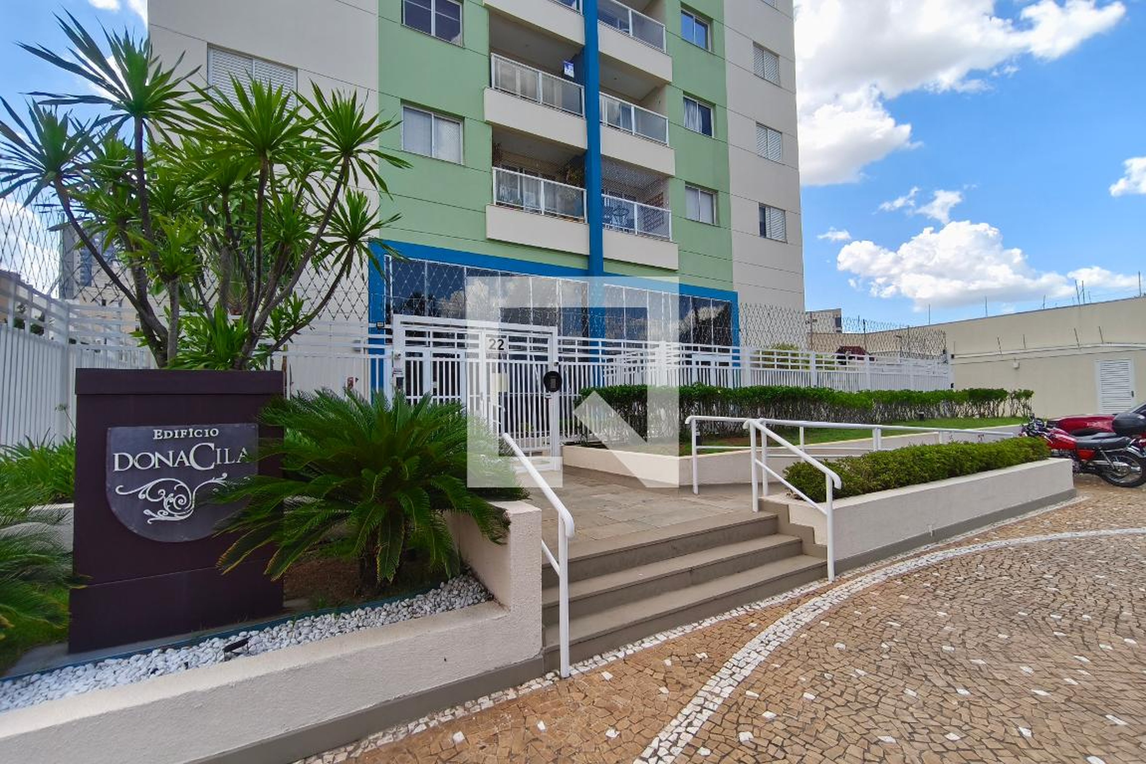 Fachada do Condomínio Condomínio em Rua Almirante Barroso, 21