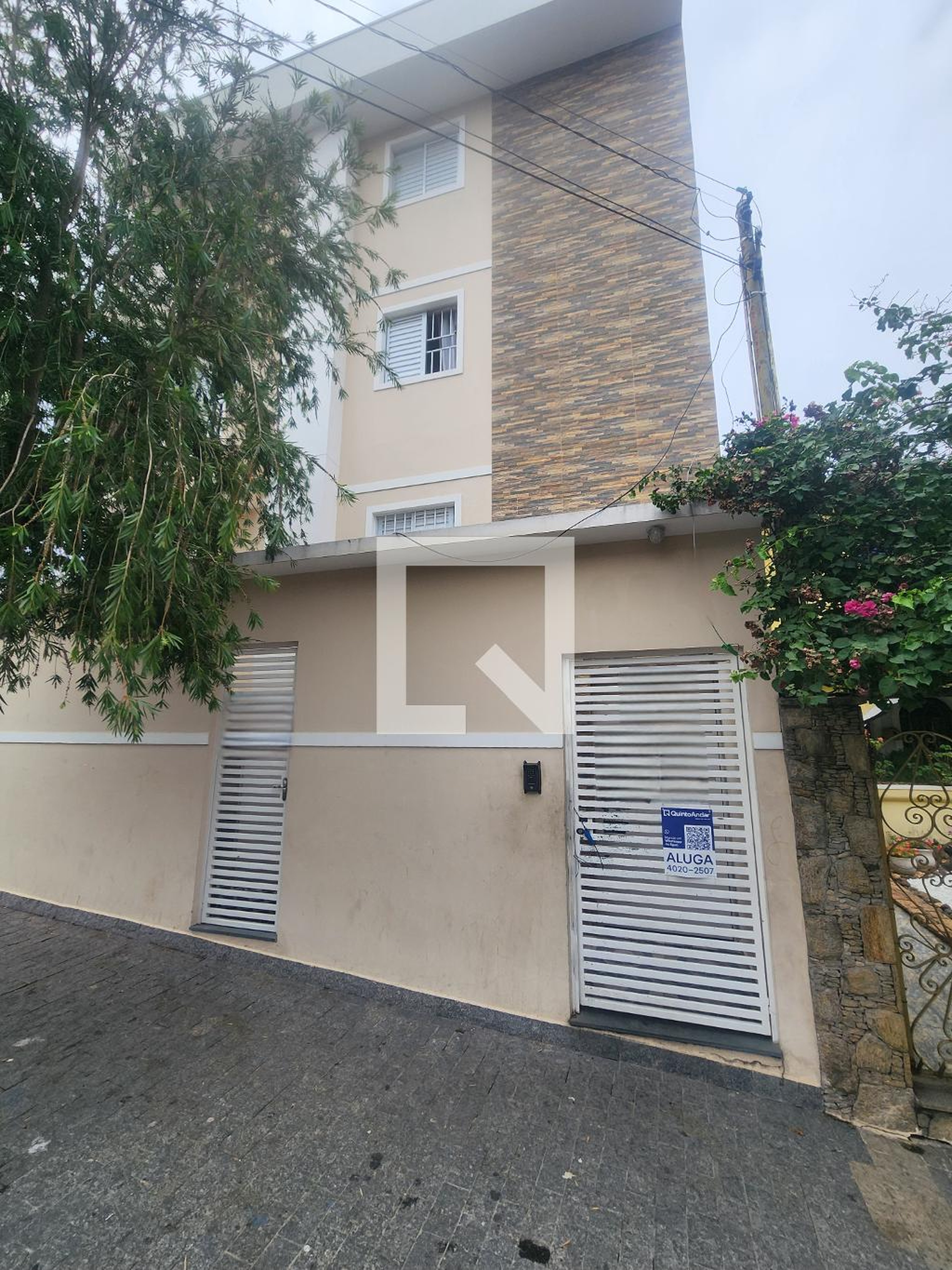 Fachada Condomínio em Rua Hiroshima, 464