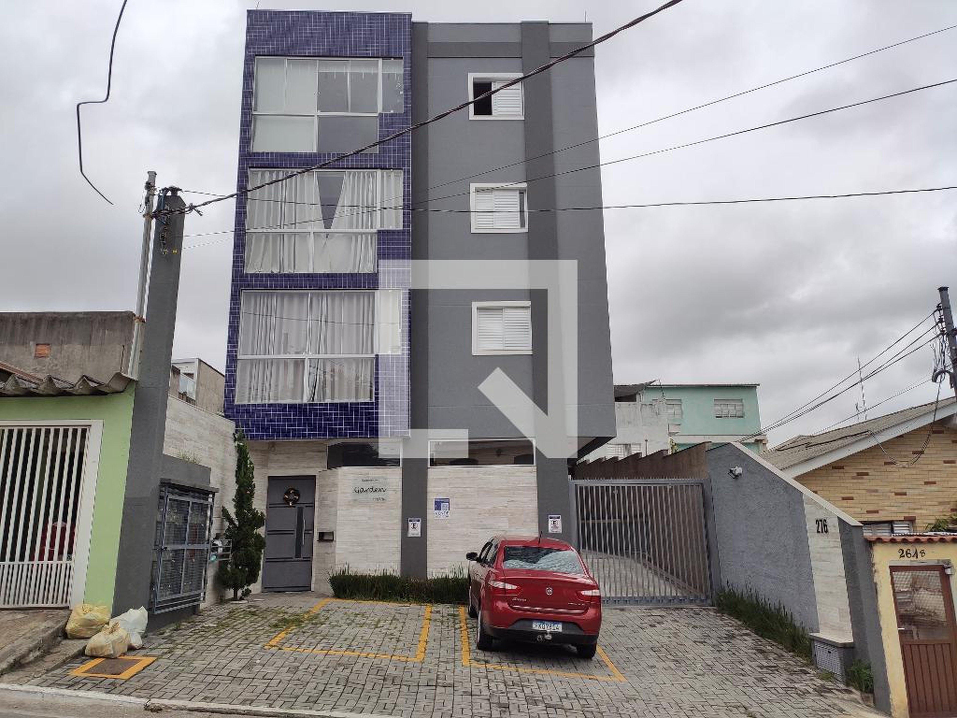 Fachada Condomínio em Rua Lourdes, 276