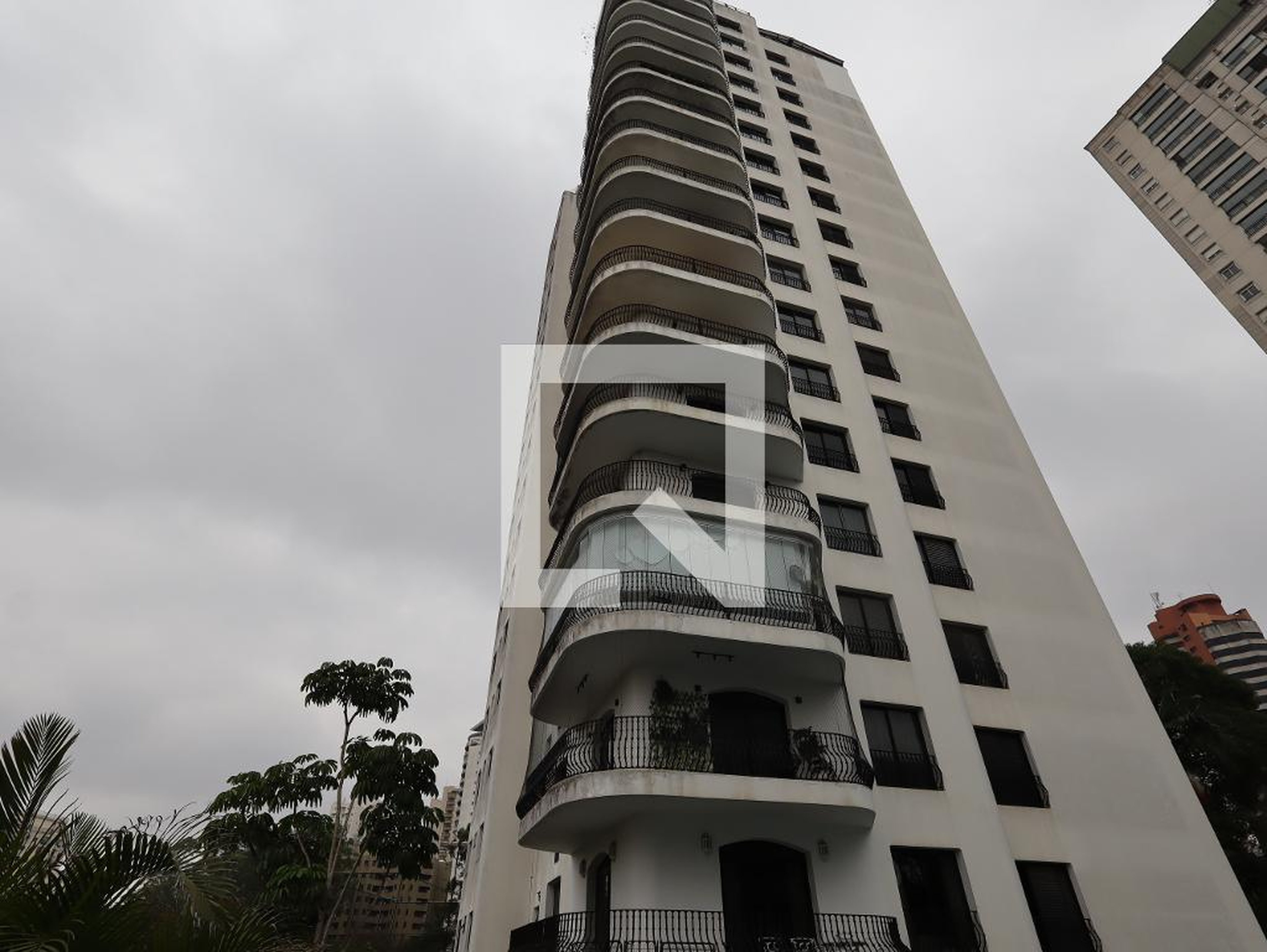 Fachada Edifício Isabelle