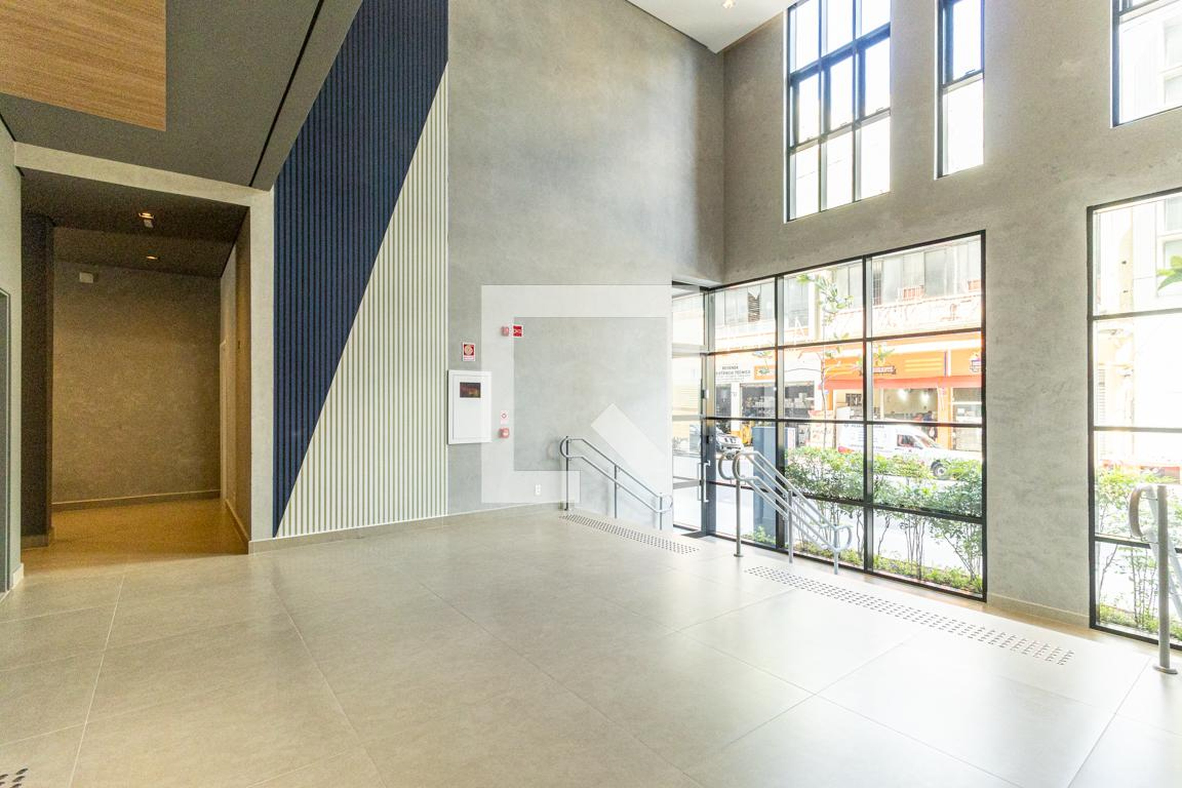 Hall Social - ZYZ Centro by Kallas Arkhes