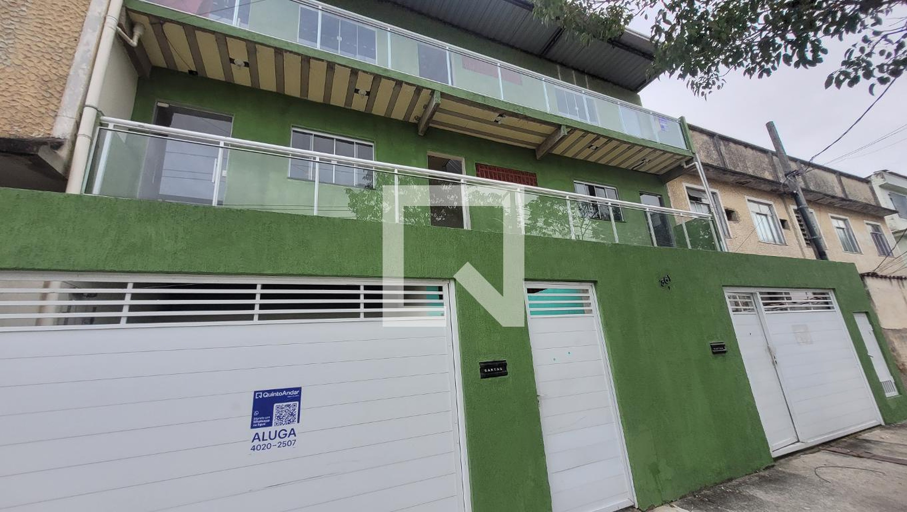 Fachada Condomínio em Rua Vaz Lobo, 361