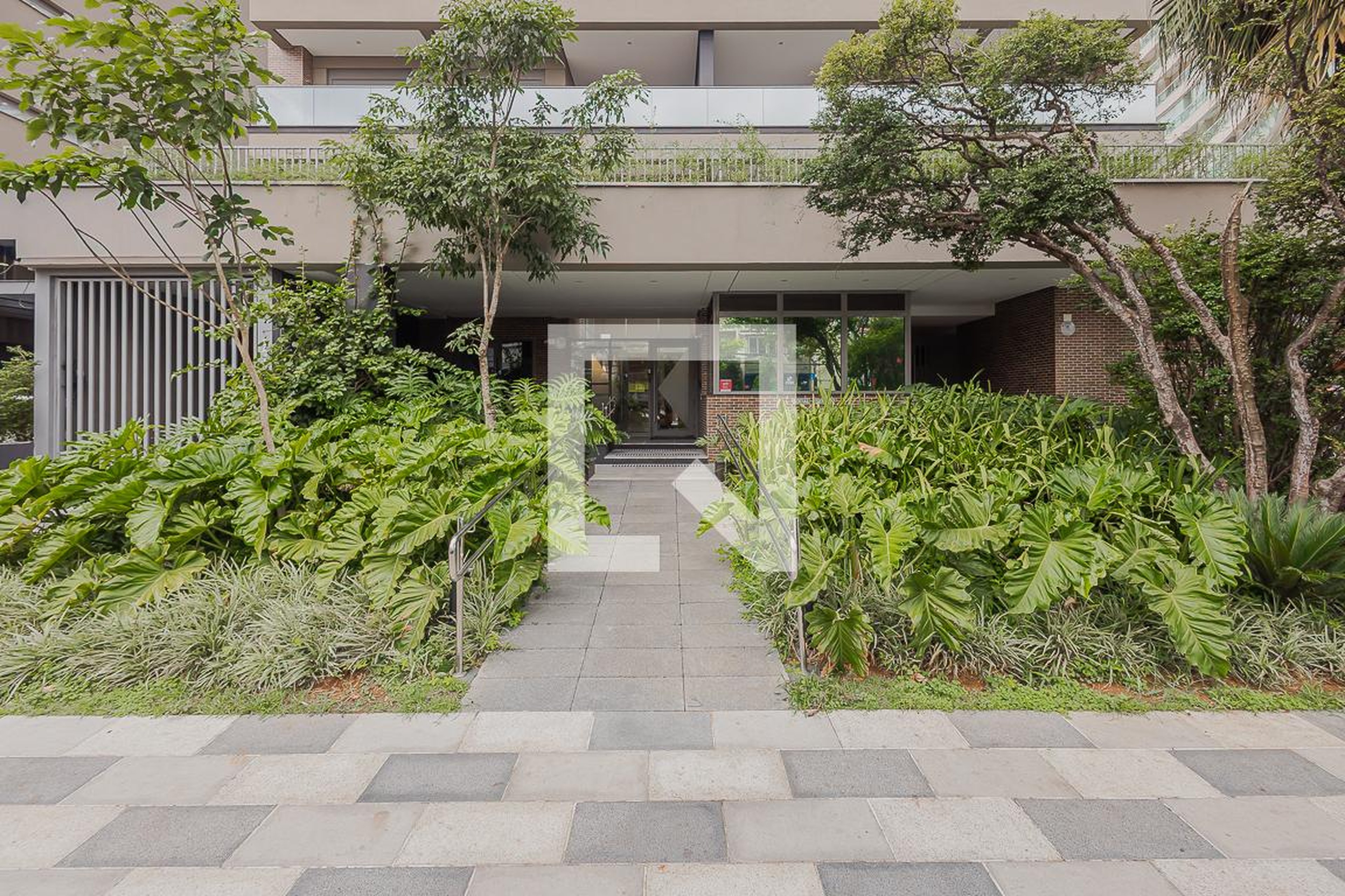 Entrada - Vista Laura - Seisa Mester