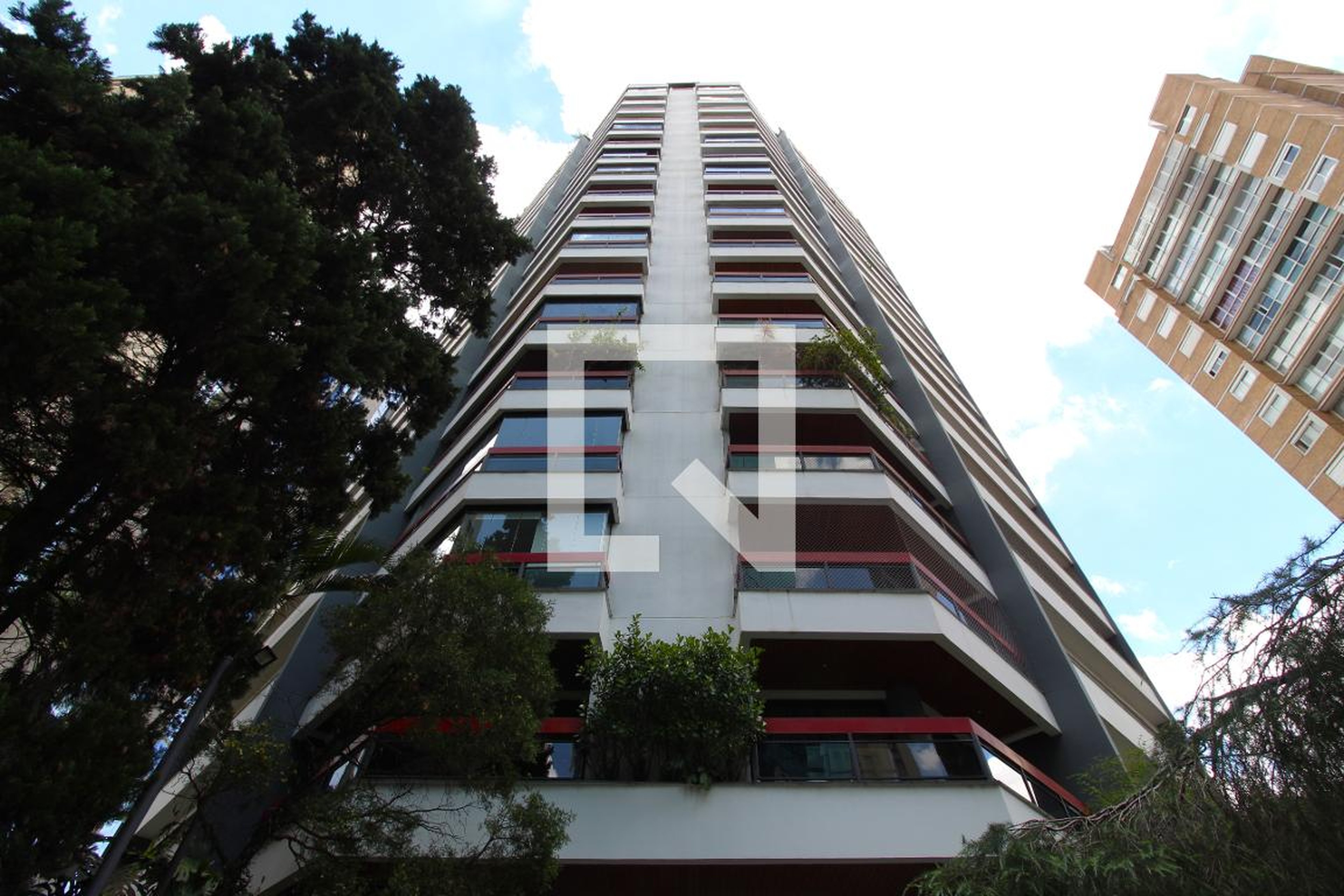 Fachada do Prédio Condomínio Itaim Delta