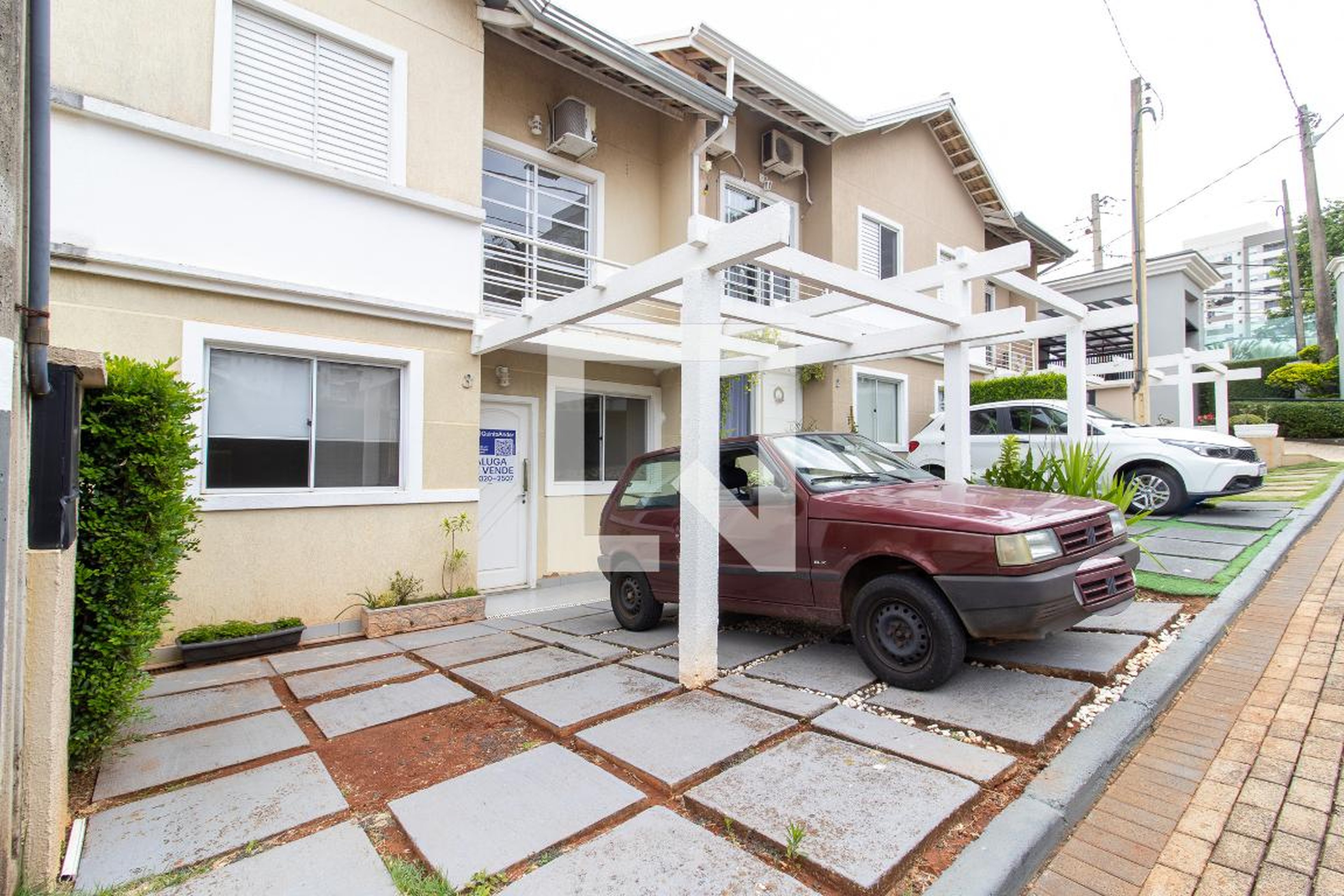 Fachada Condomínio Village Colibris