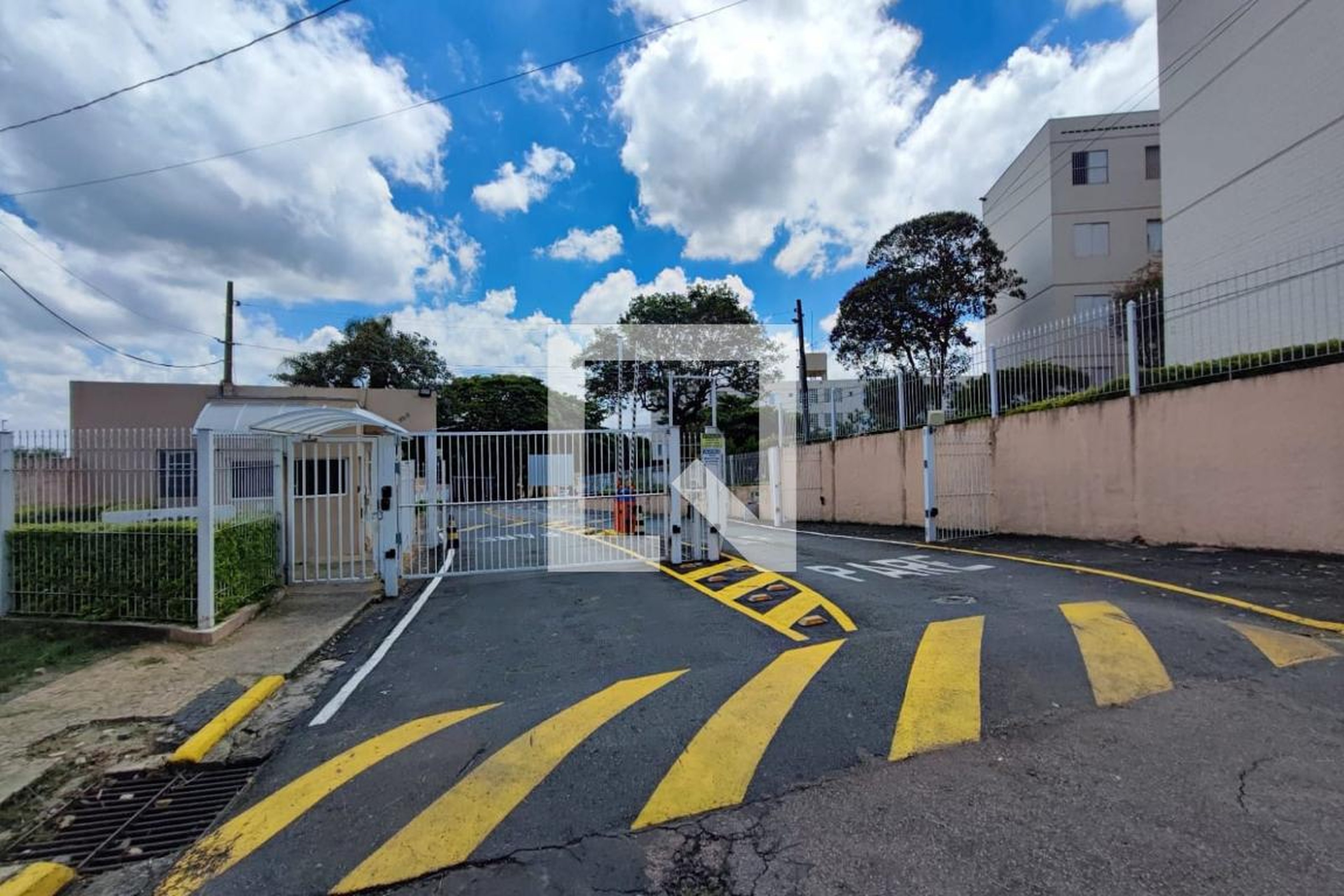 Fachada do Condomínio Condomínio Amazonas