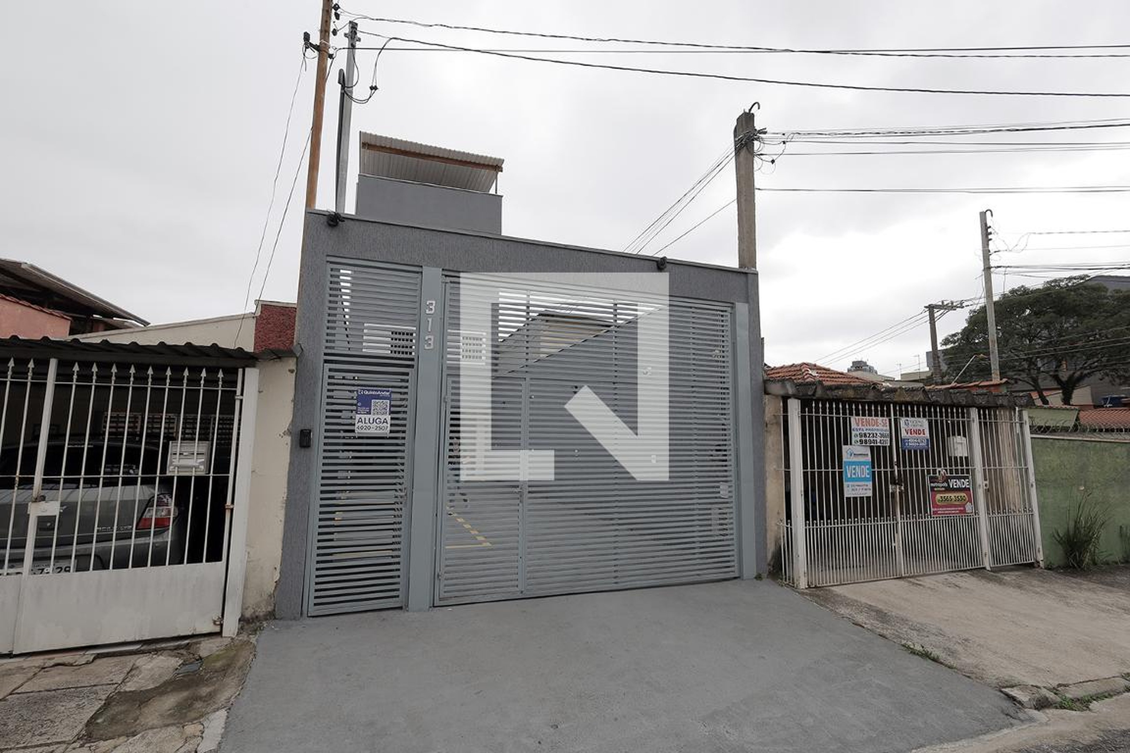 Fachada Condomínio em Rua Laureano, 313