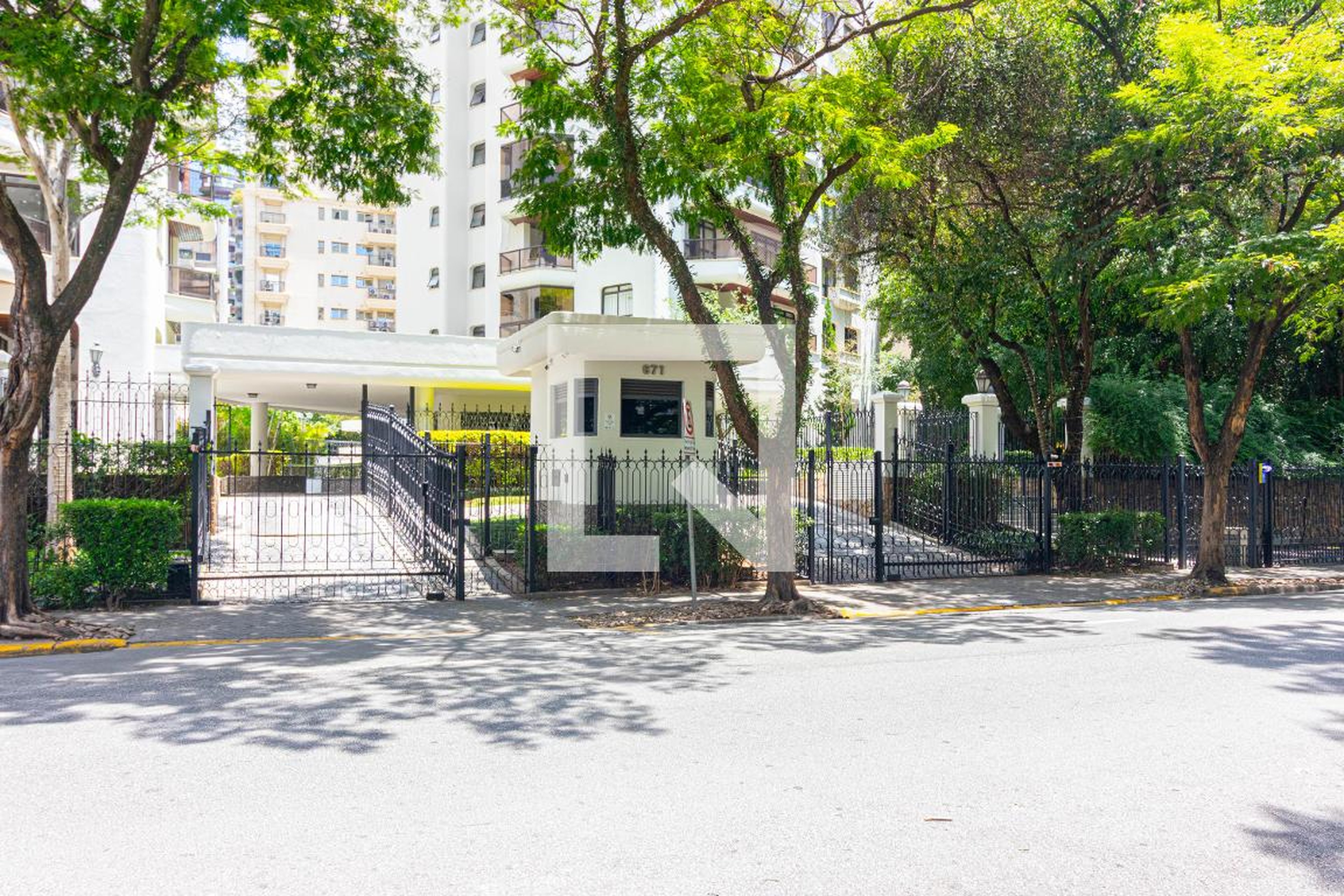 Fachada Condomínio Ascot e Epson Ville