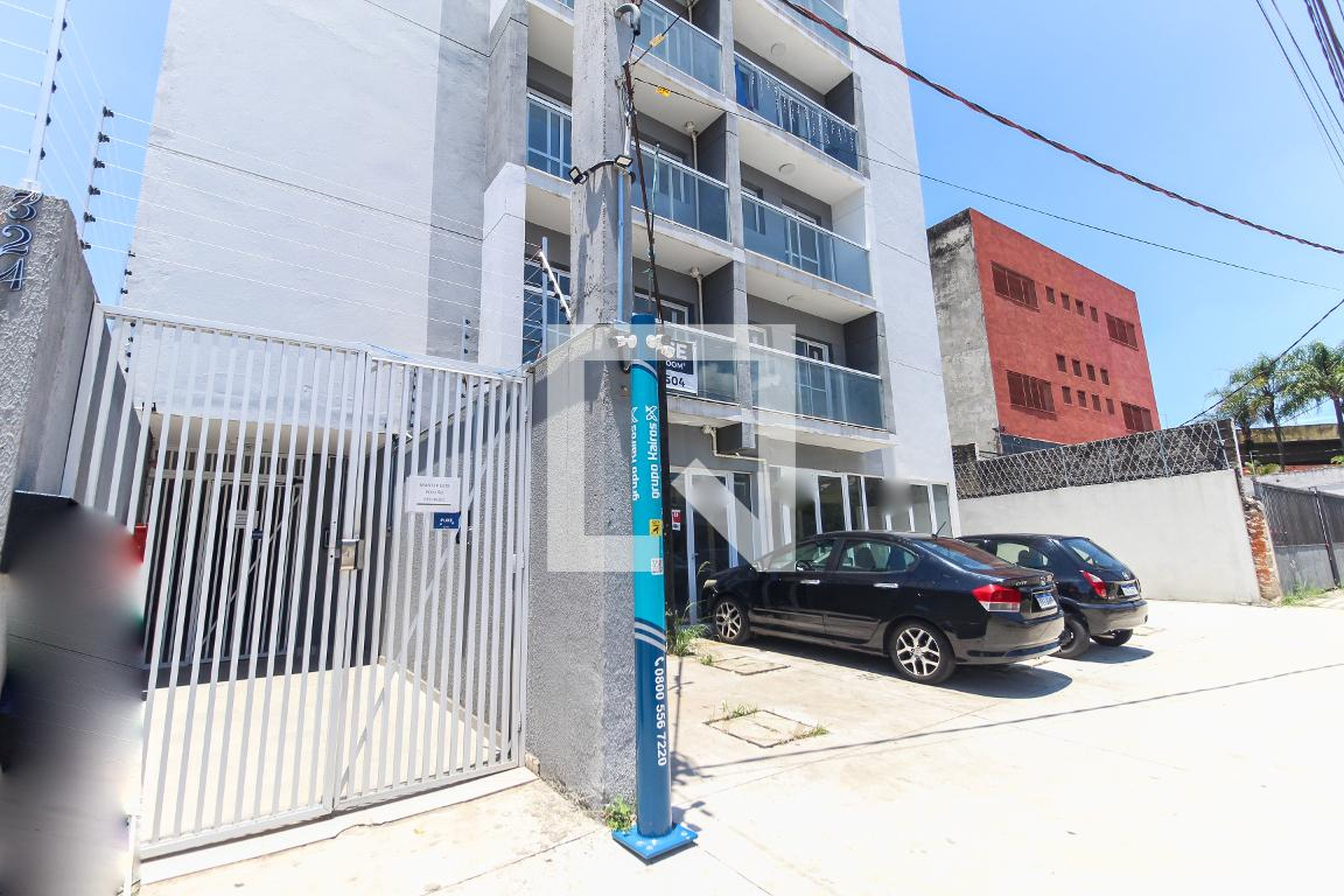 Fachada do Prédio Condomínio em Rua Doutor Aureliano Barreiros, 324