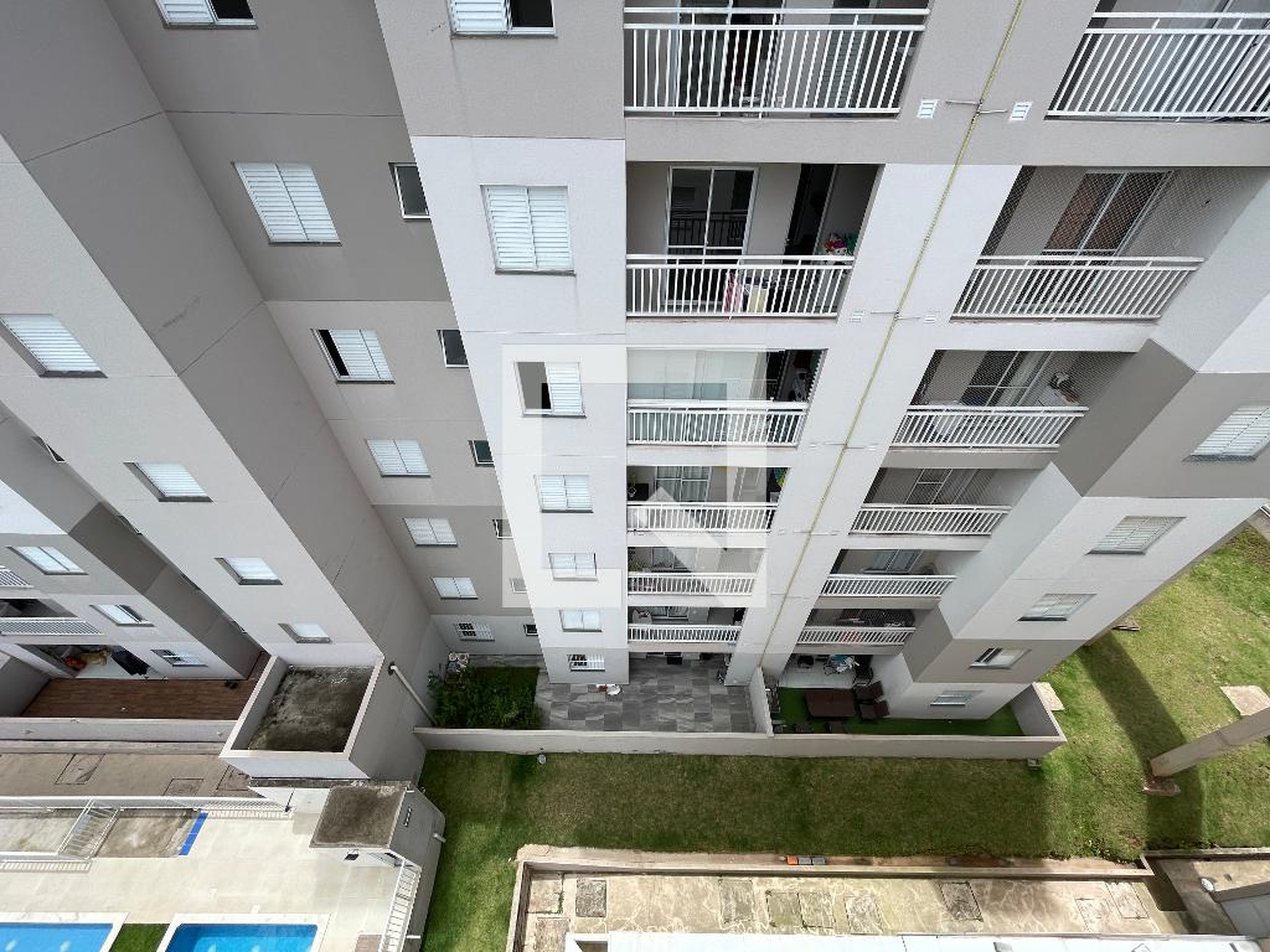 Fachada Condomínio SKY Granja Viana