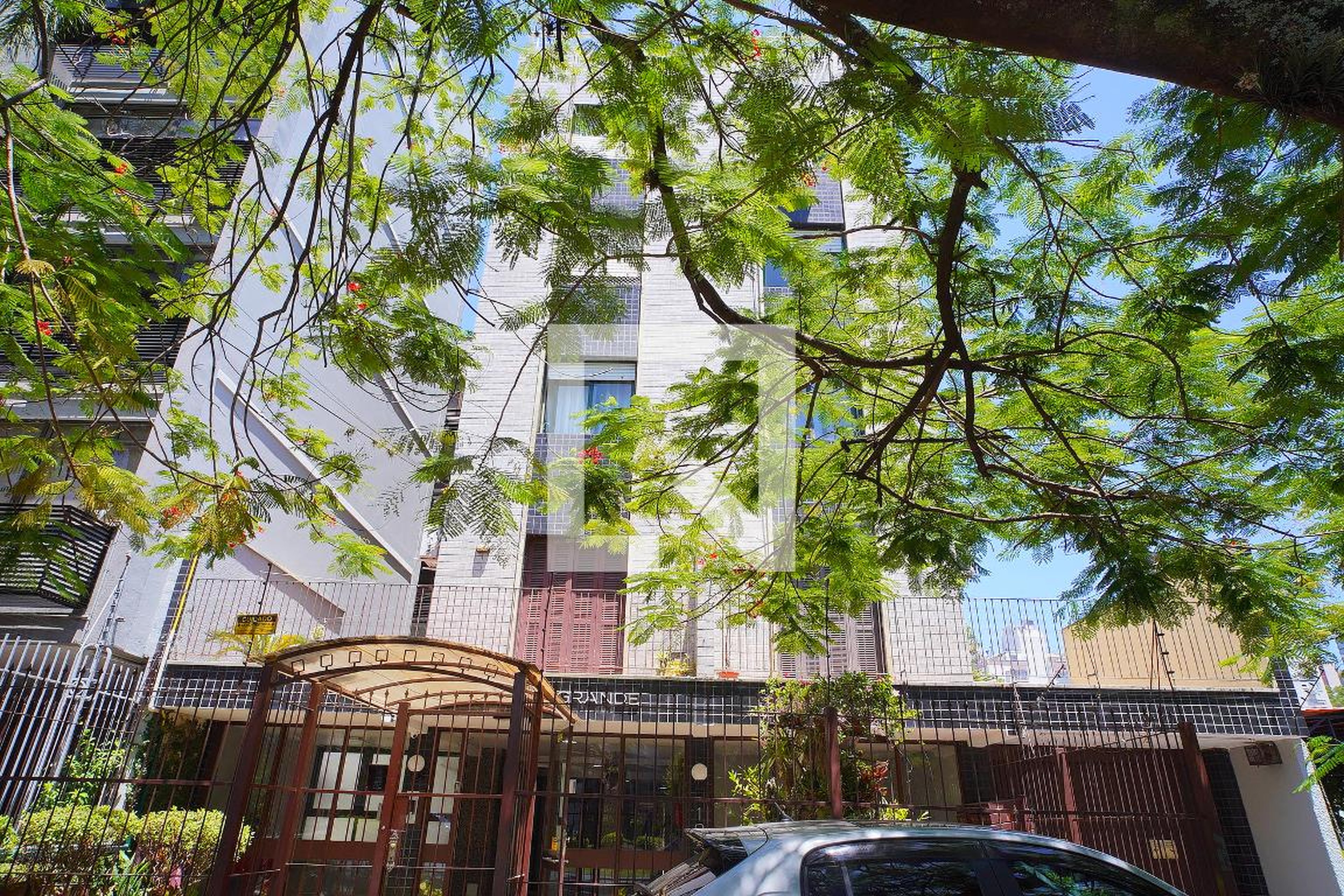 Fachada Condomínio Pedra Grande