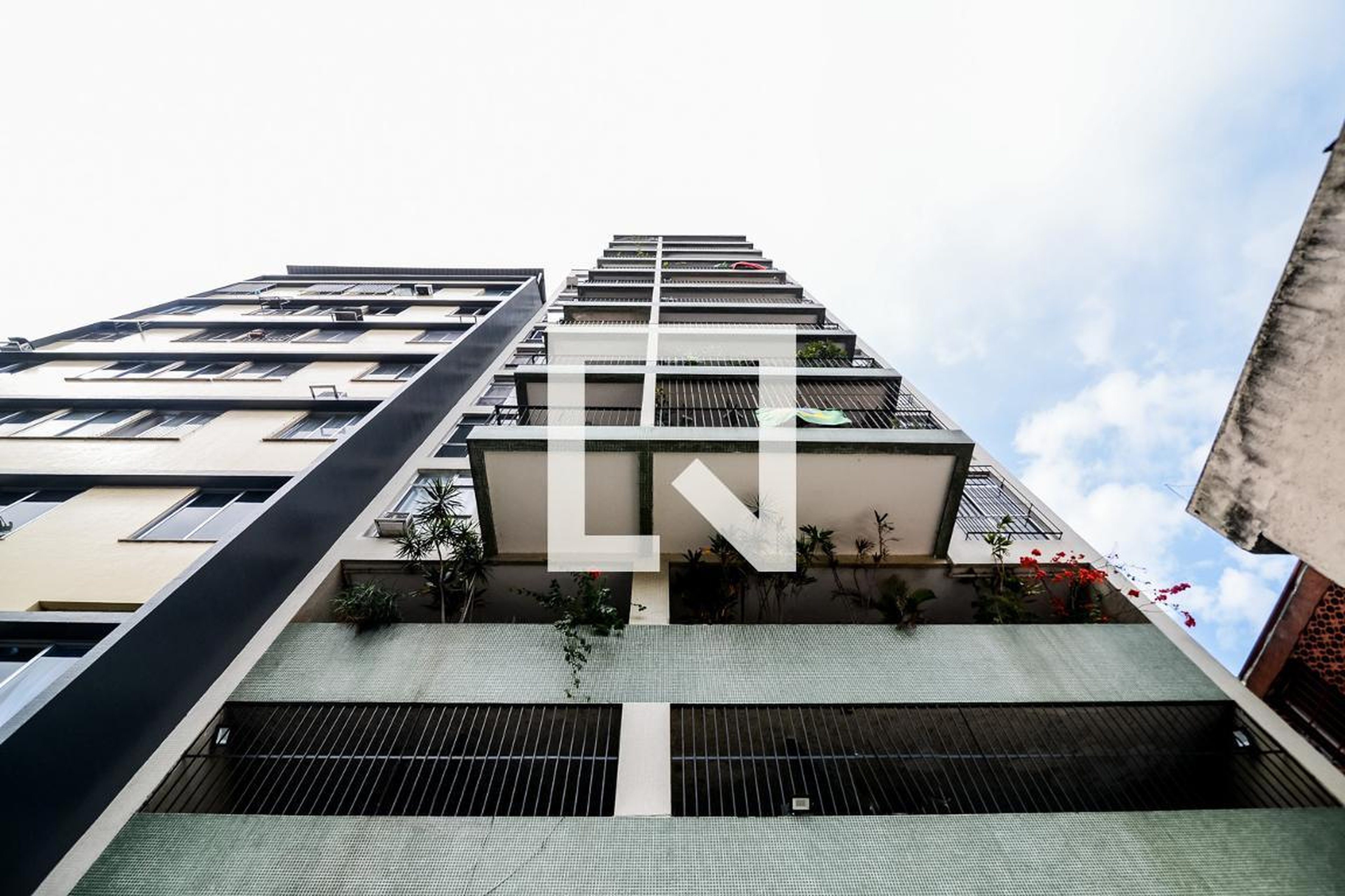 Fachada Edifício Decayali