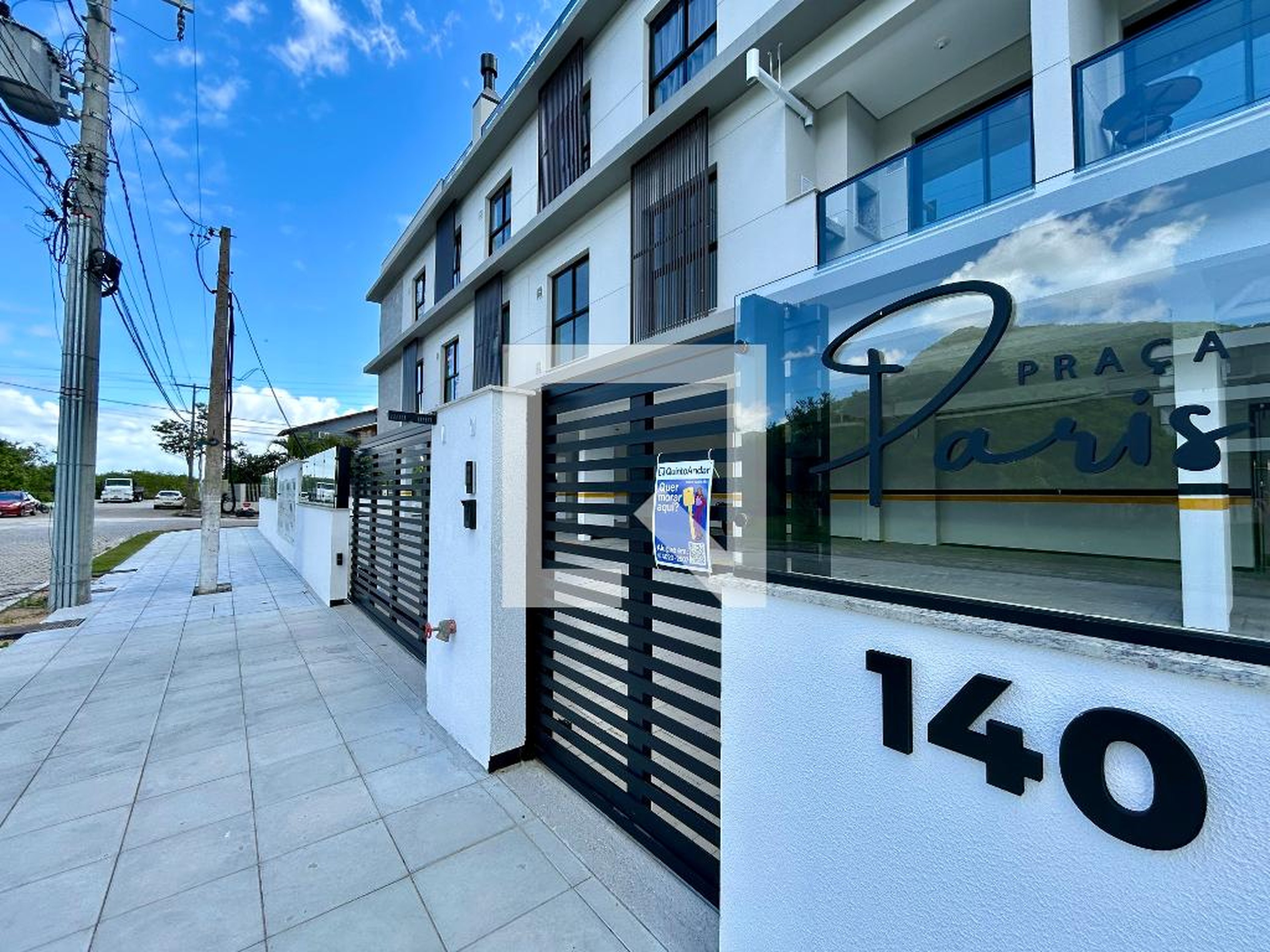 Fachada Condomínio em Rua Cedro Rosa do Sul, 140