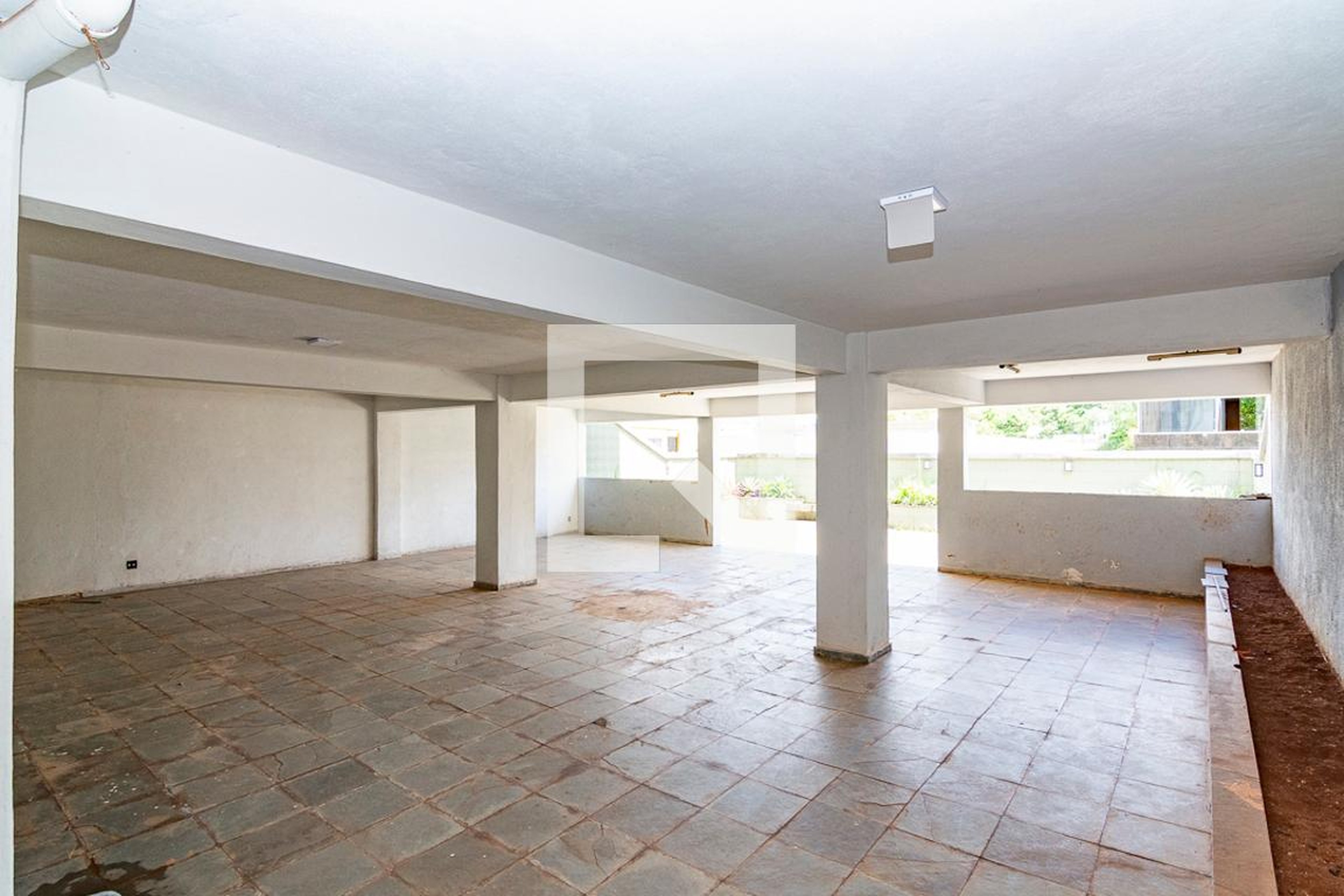 Salão de Festas Condomínio em Rua Doutor Helvécio Arantes, 275